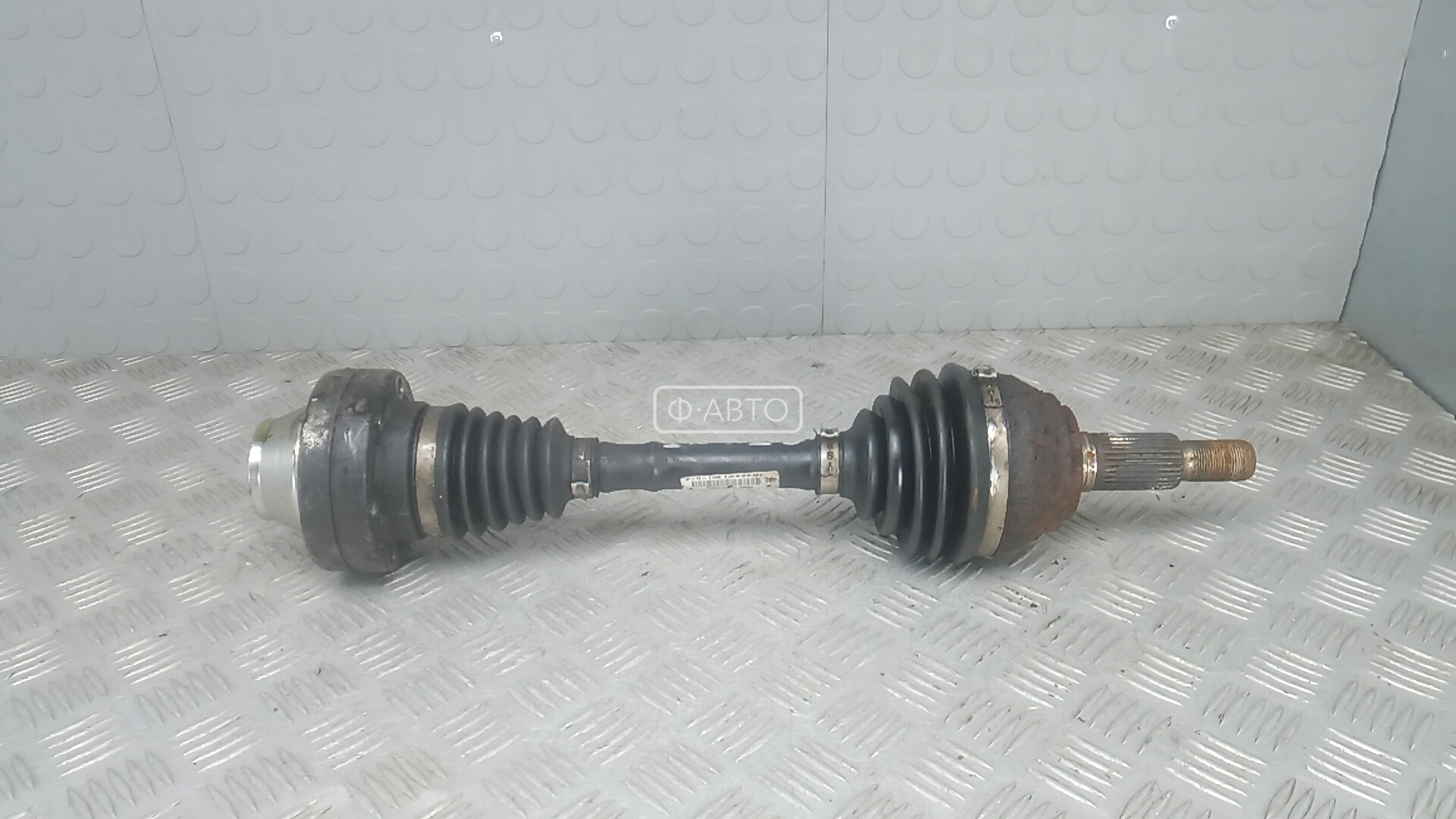 Привод передний левый