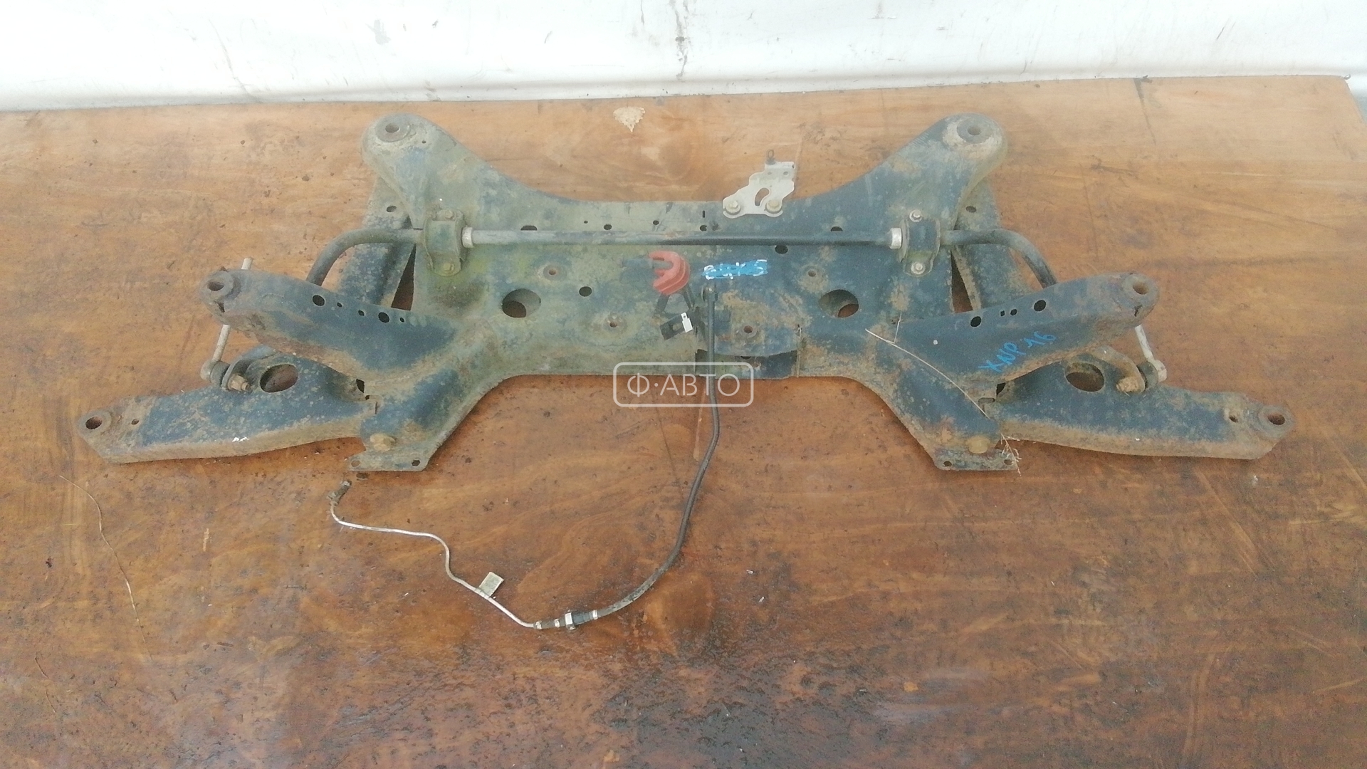 Балка подвески передняя