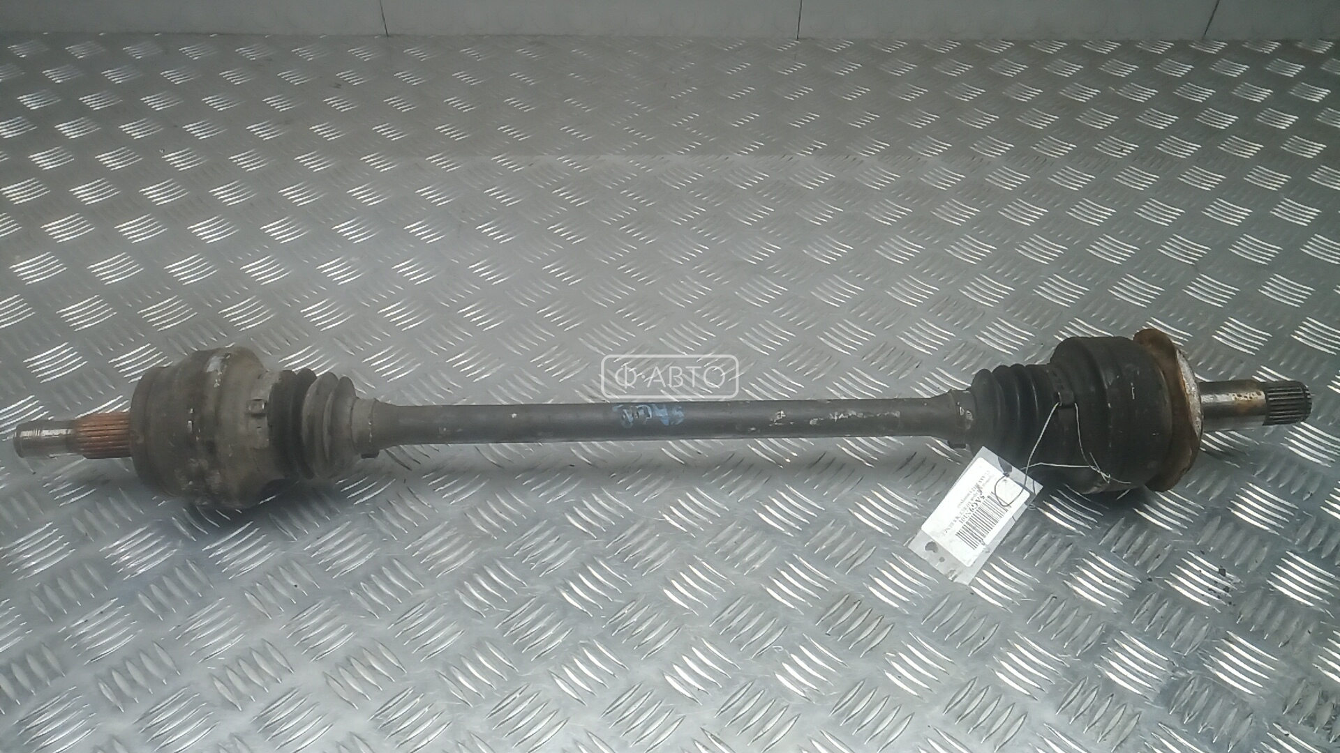 Привод задний правый