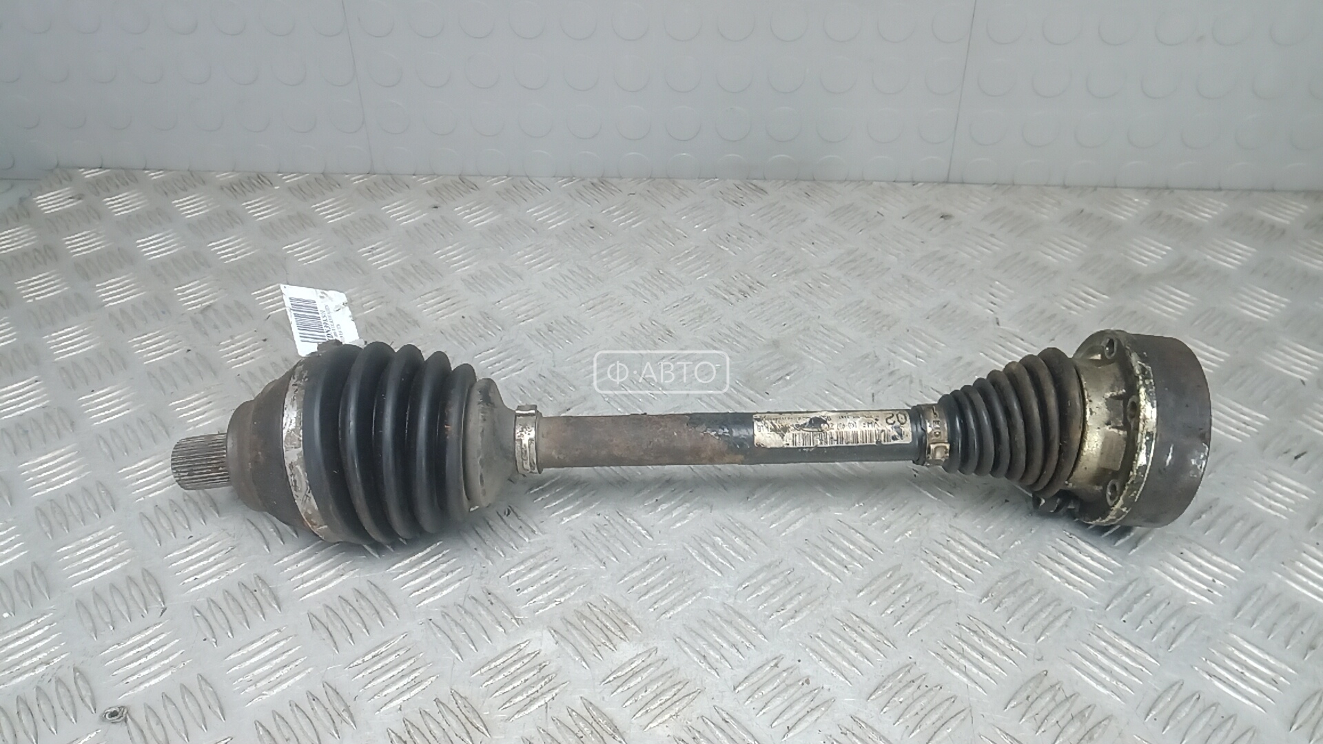 Привод передний левый