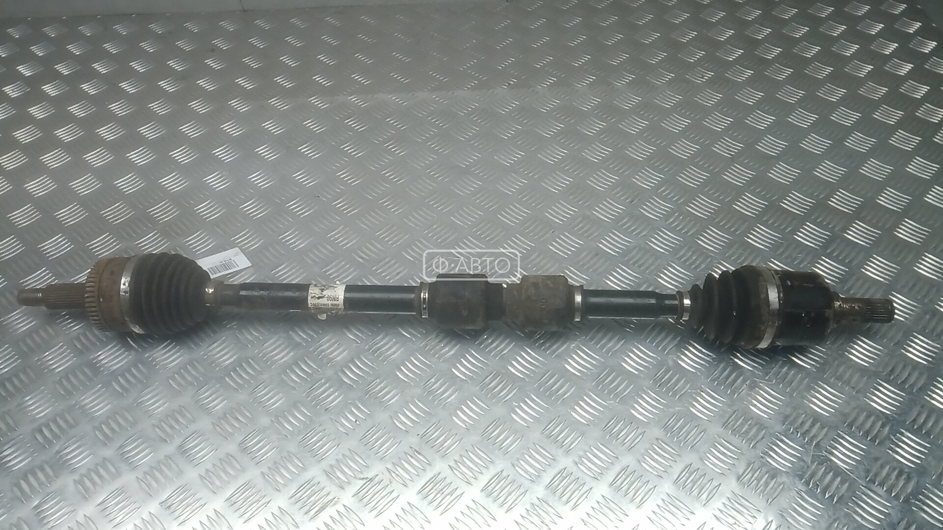 Привод передний правый