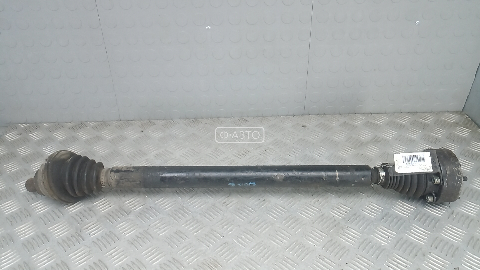 Привод передний правый