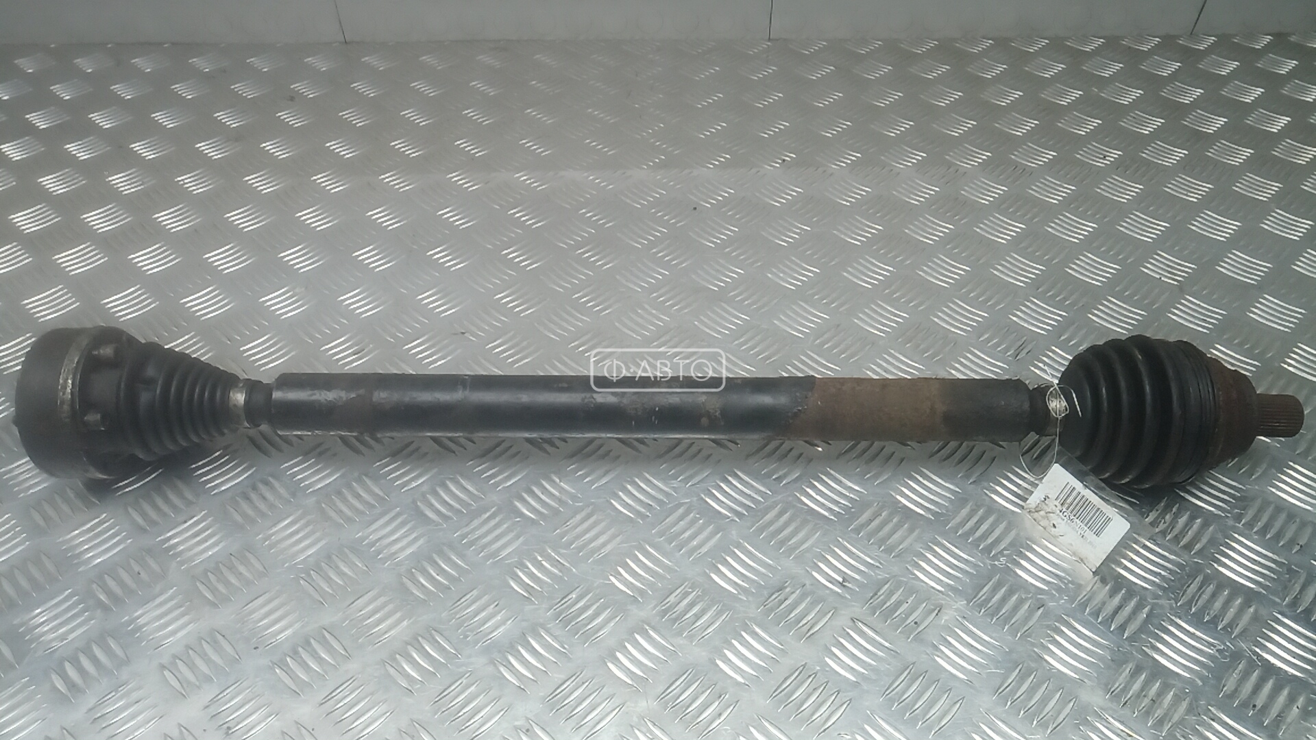 Привод передний правый