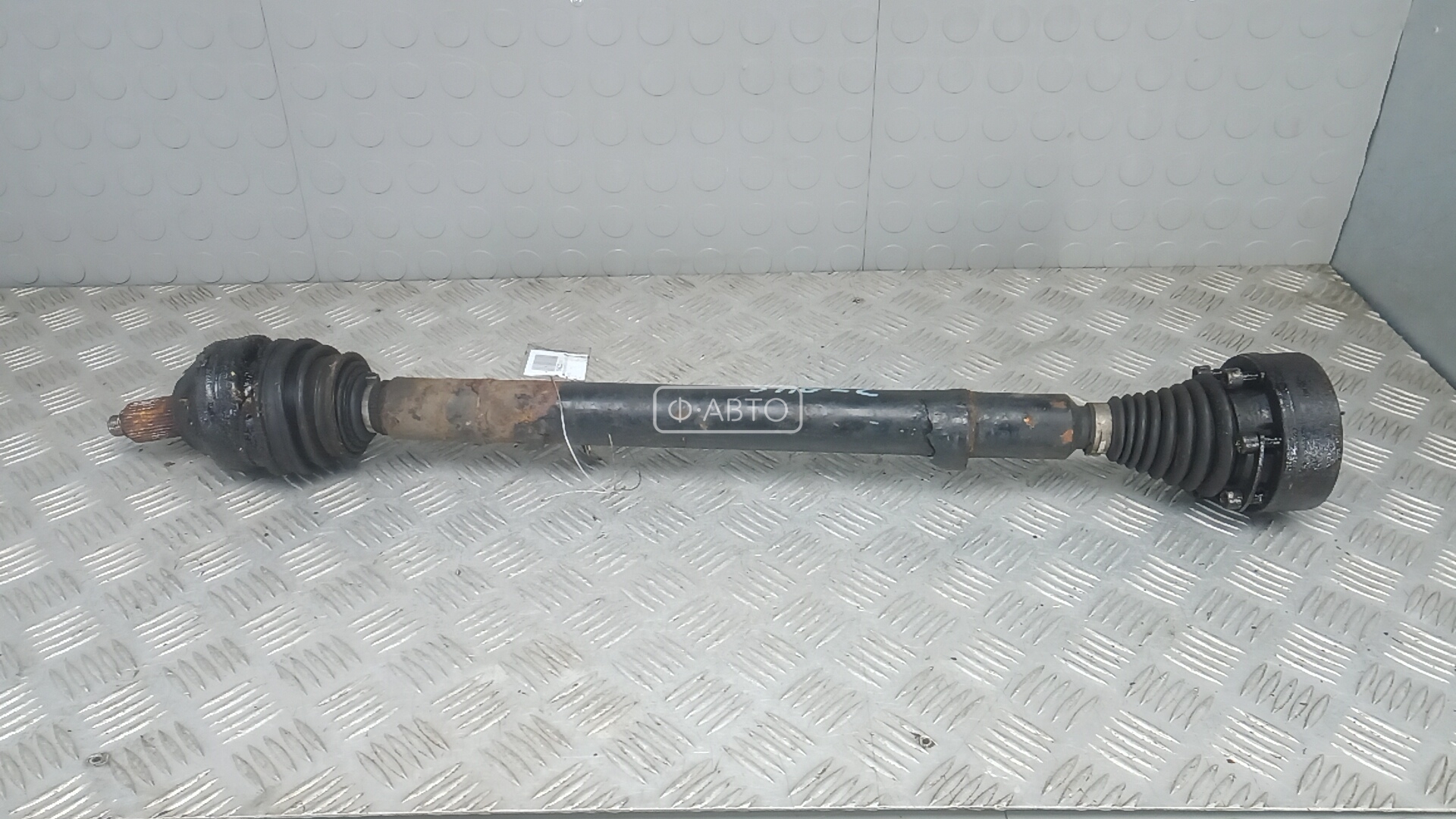 Привод передний правый