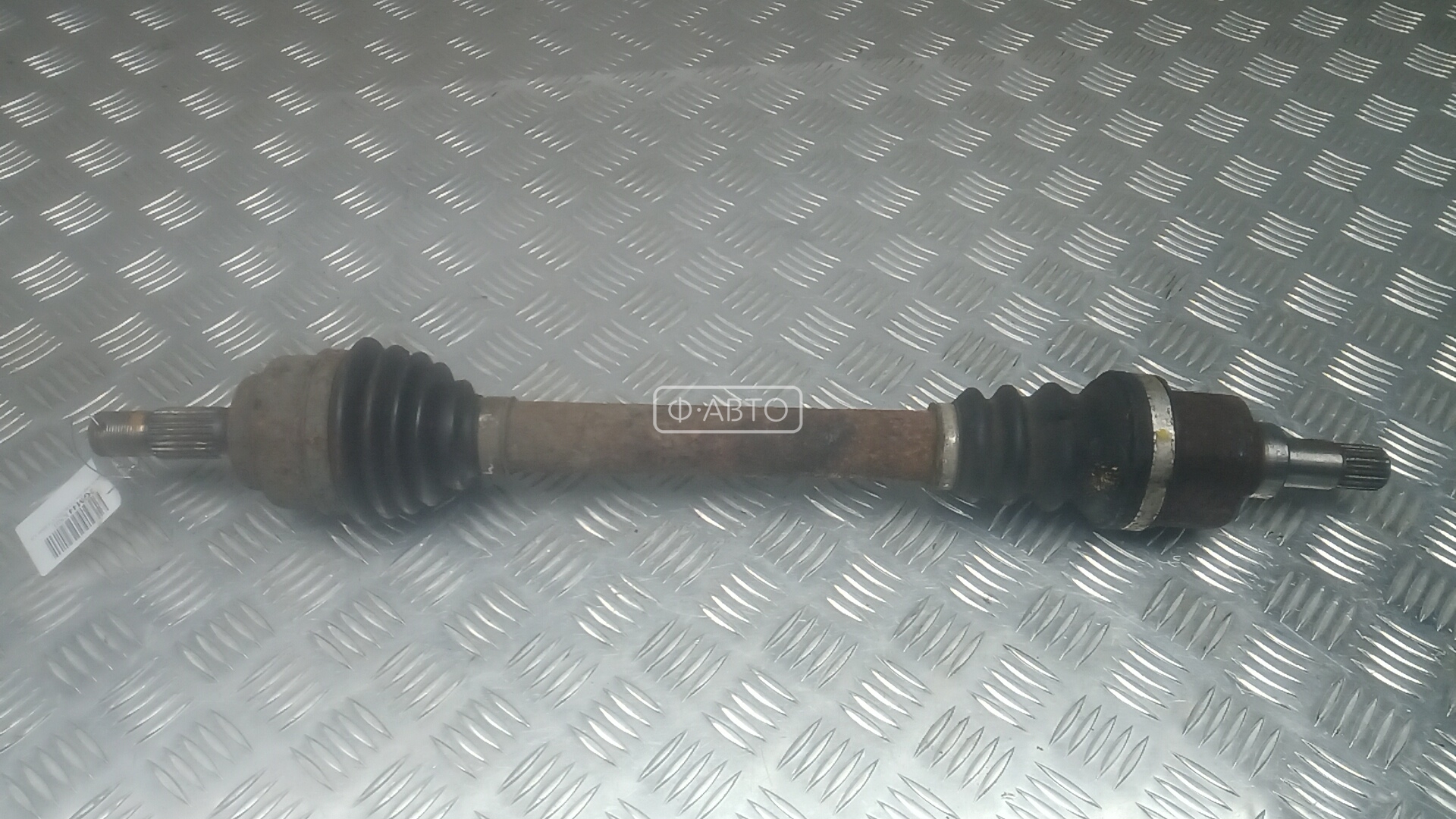 Привод передний левый