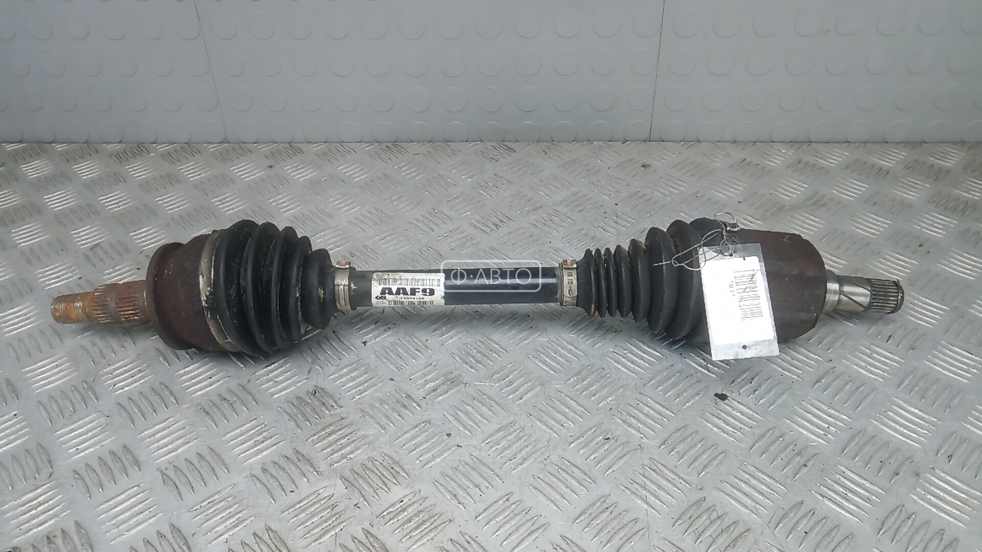 Привод передний левый