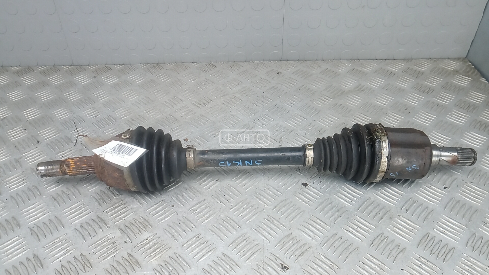 Привод передний левый