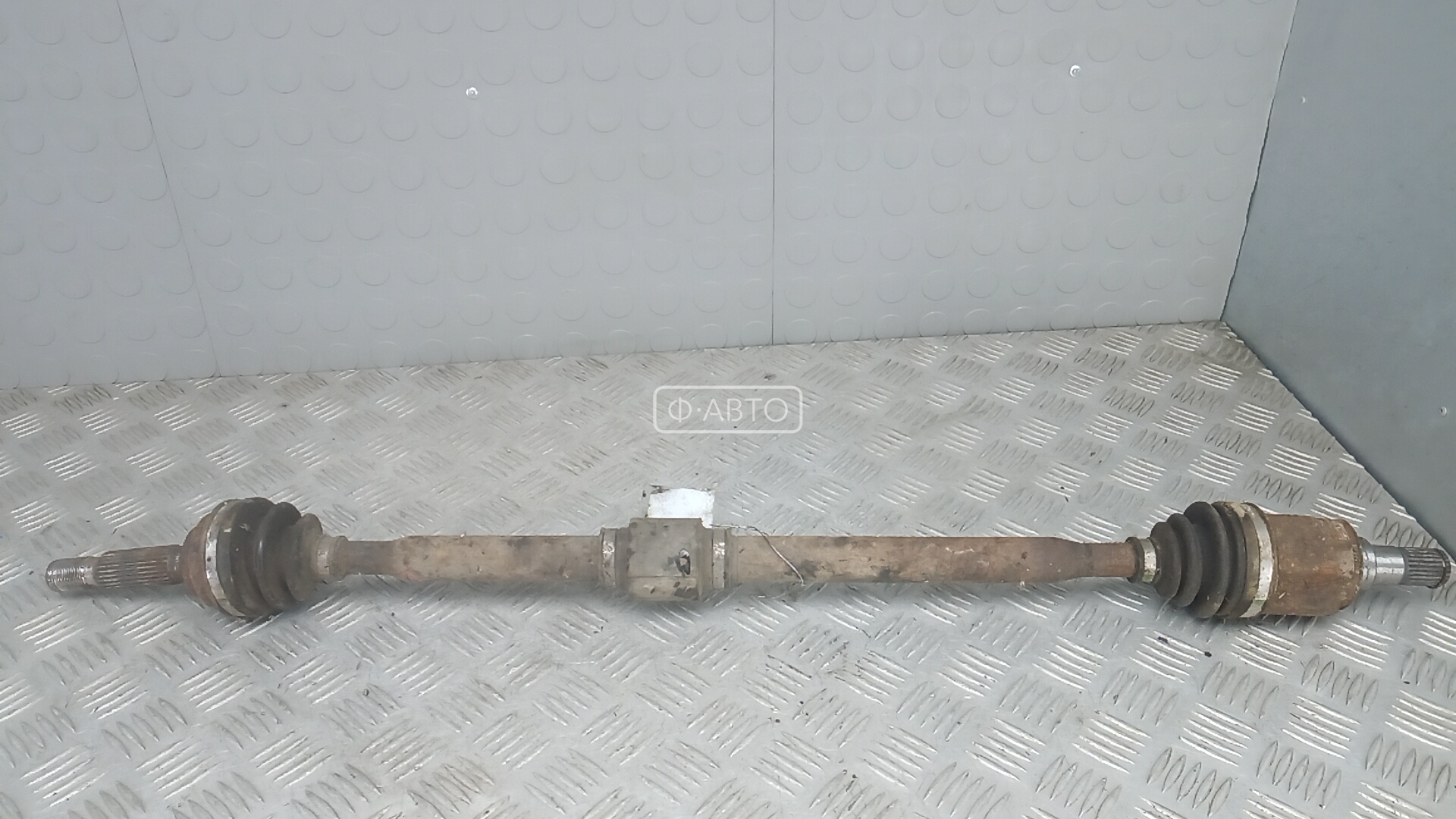 Привод задний левый