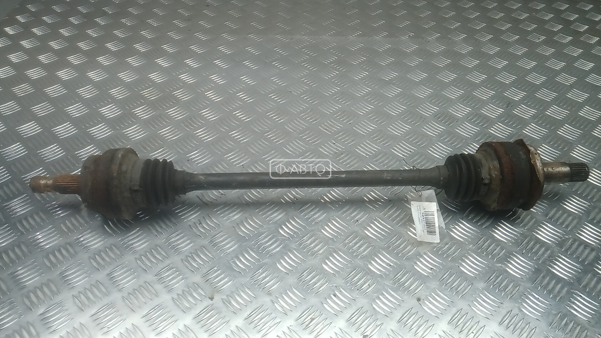 Привод задний левый