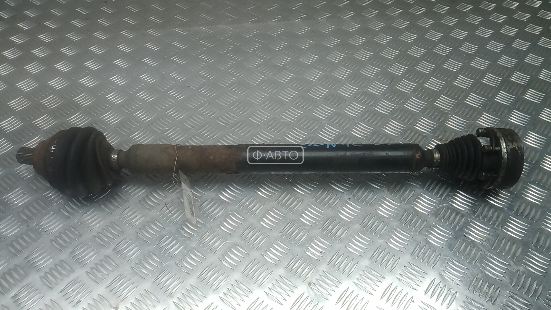 Привод передний правый