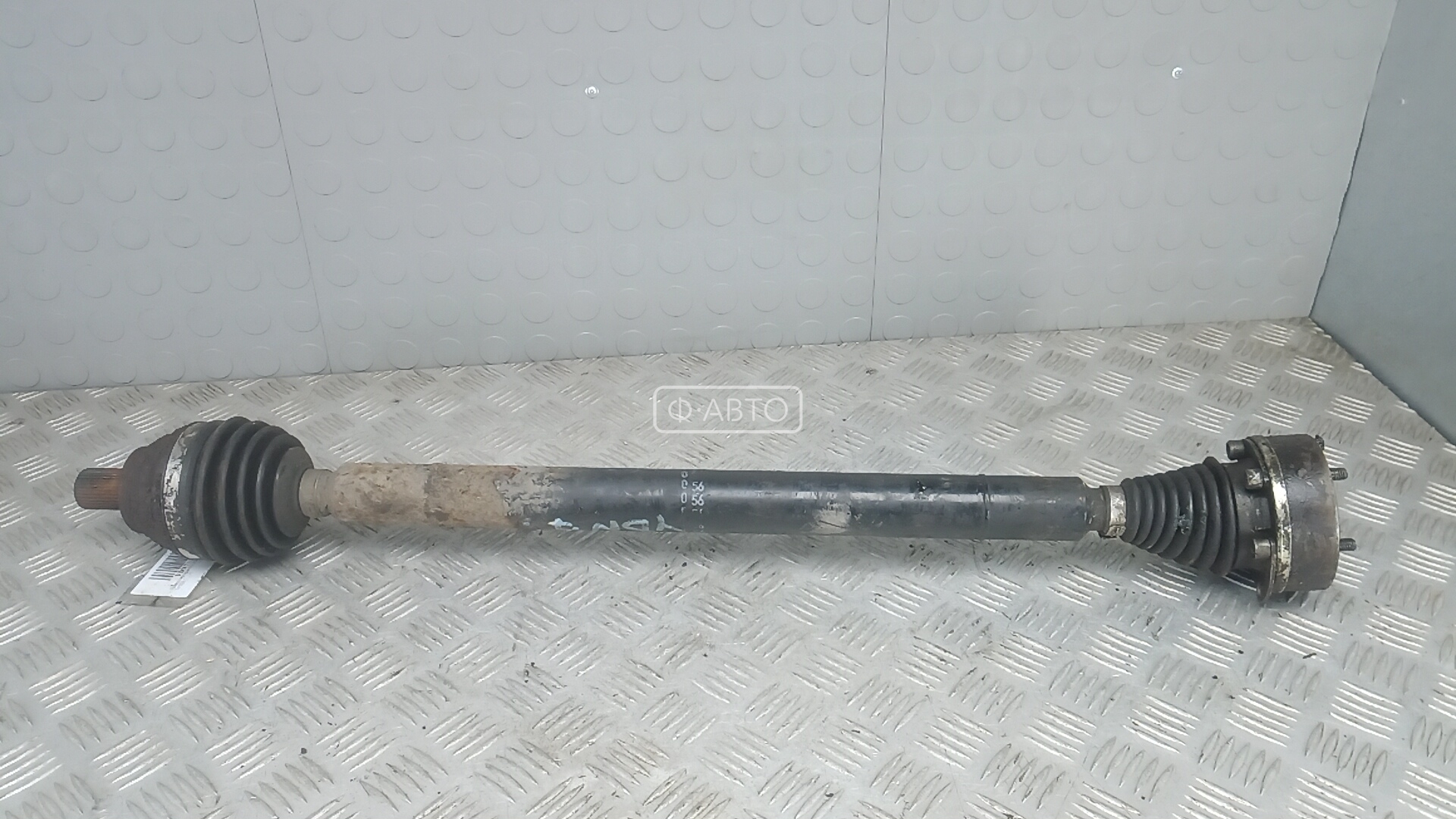 Привод передний правый