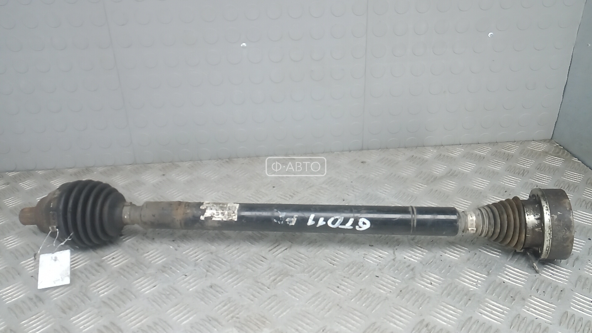 Привод передний правый