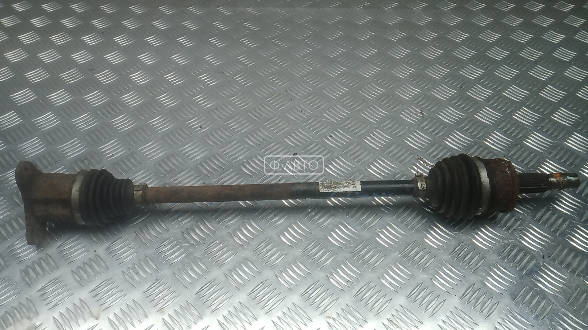 Привод задний правый