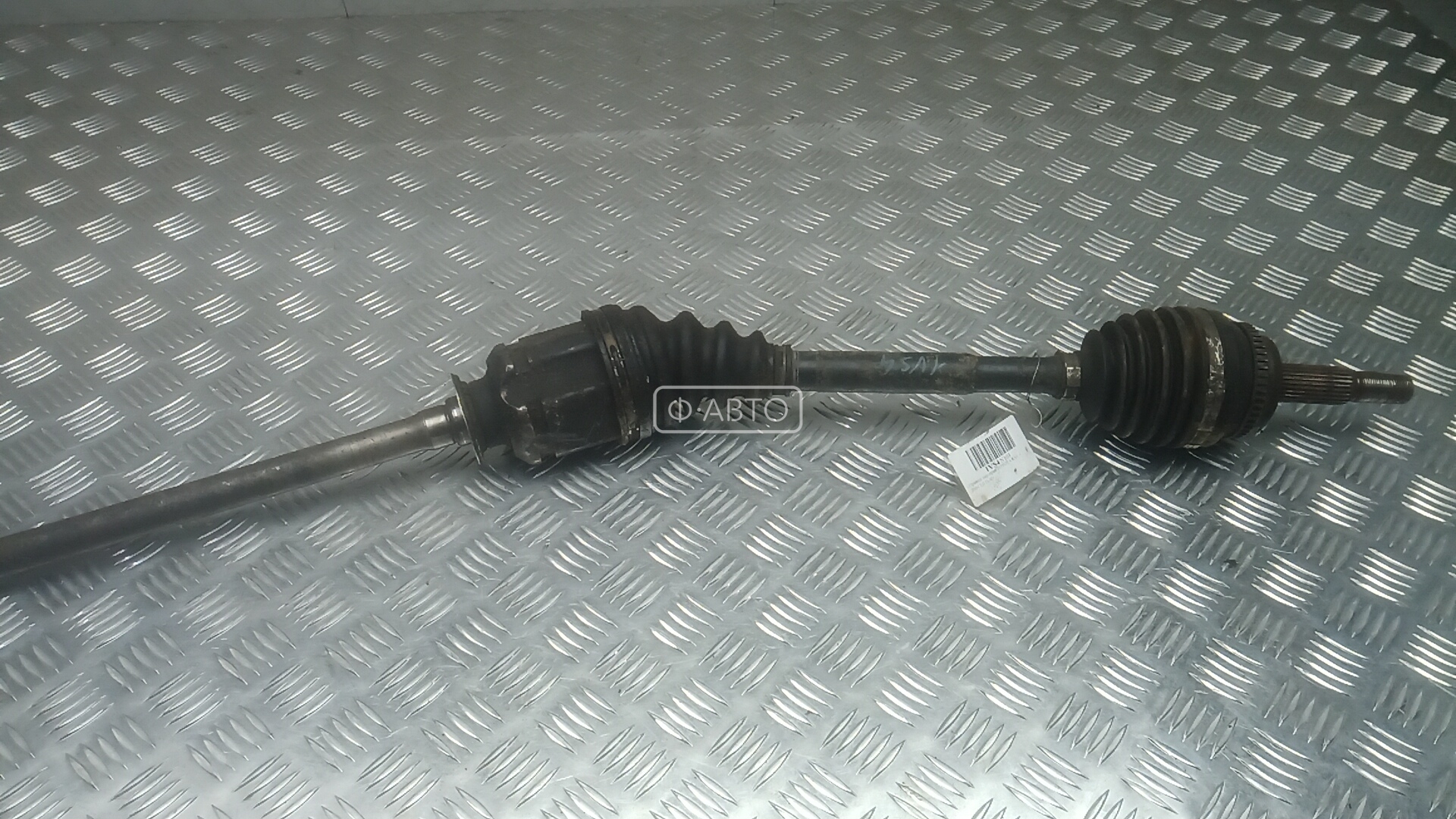 Привод передний правый