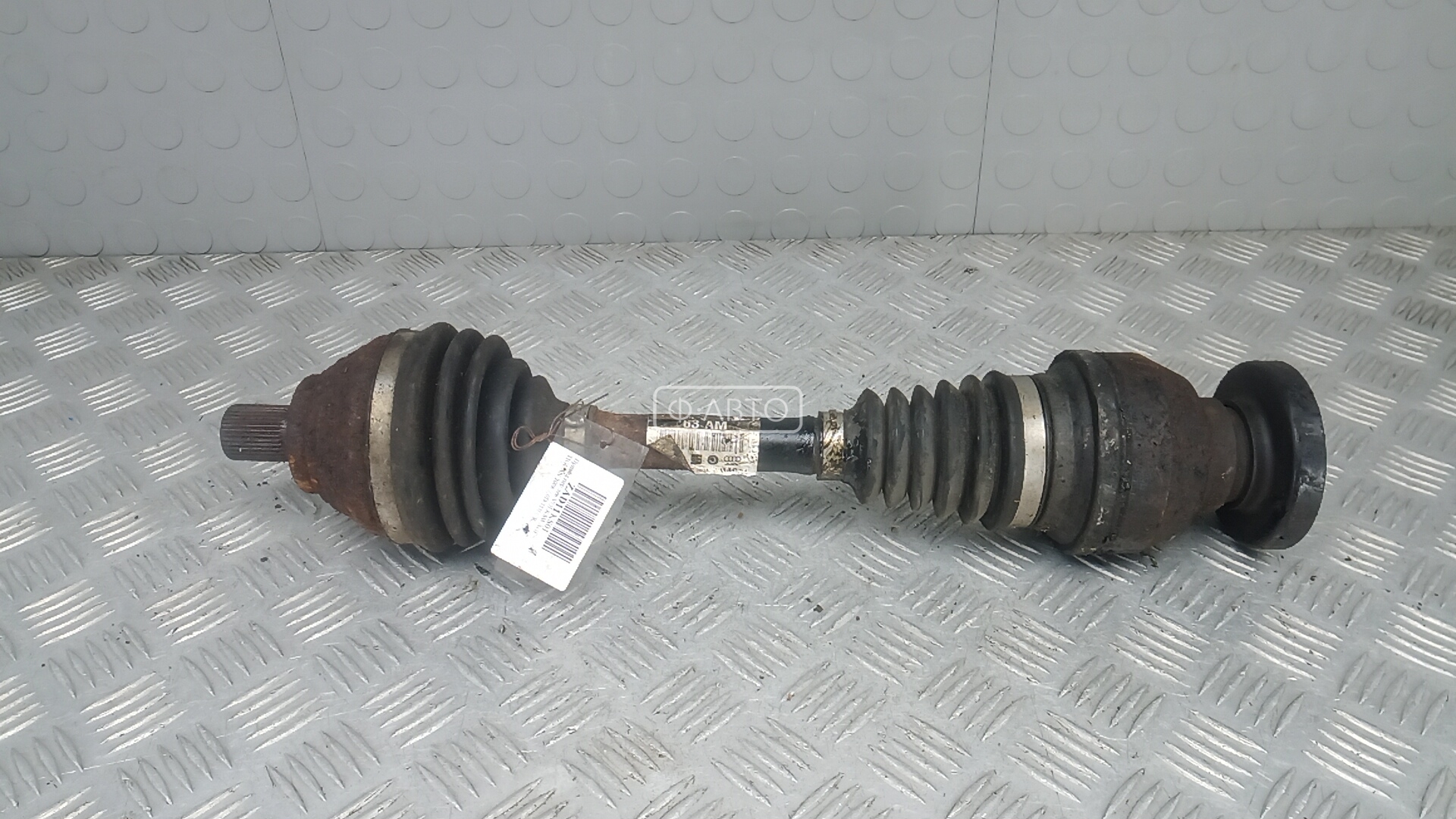 Привод передний левый