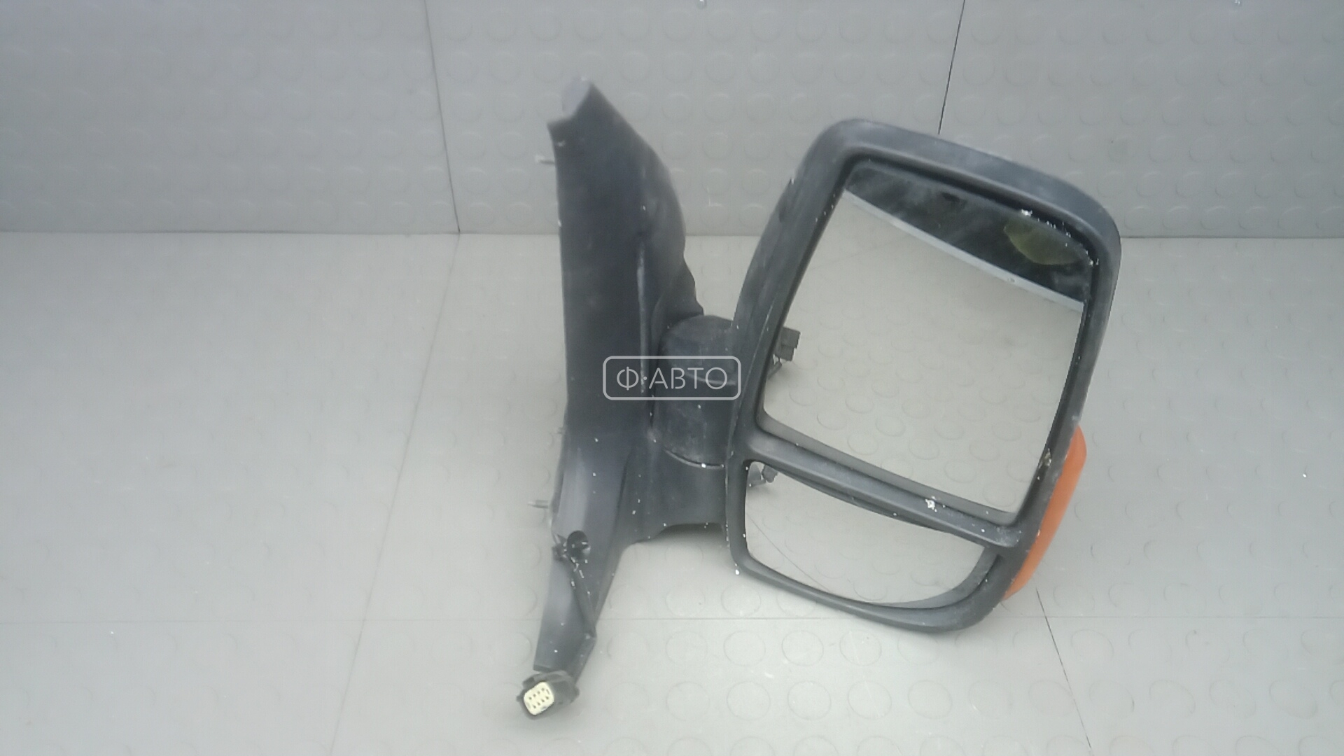 Зеркало наружное правое