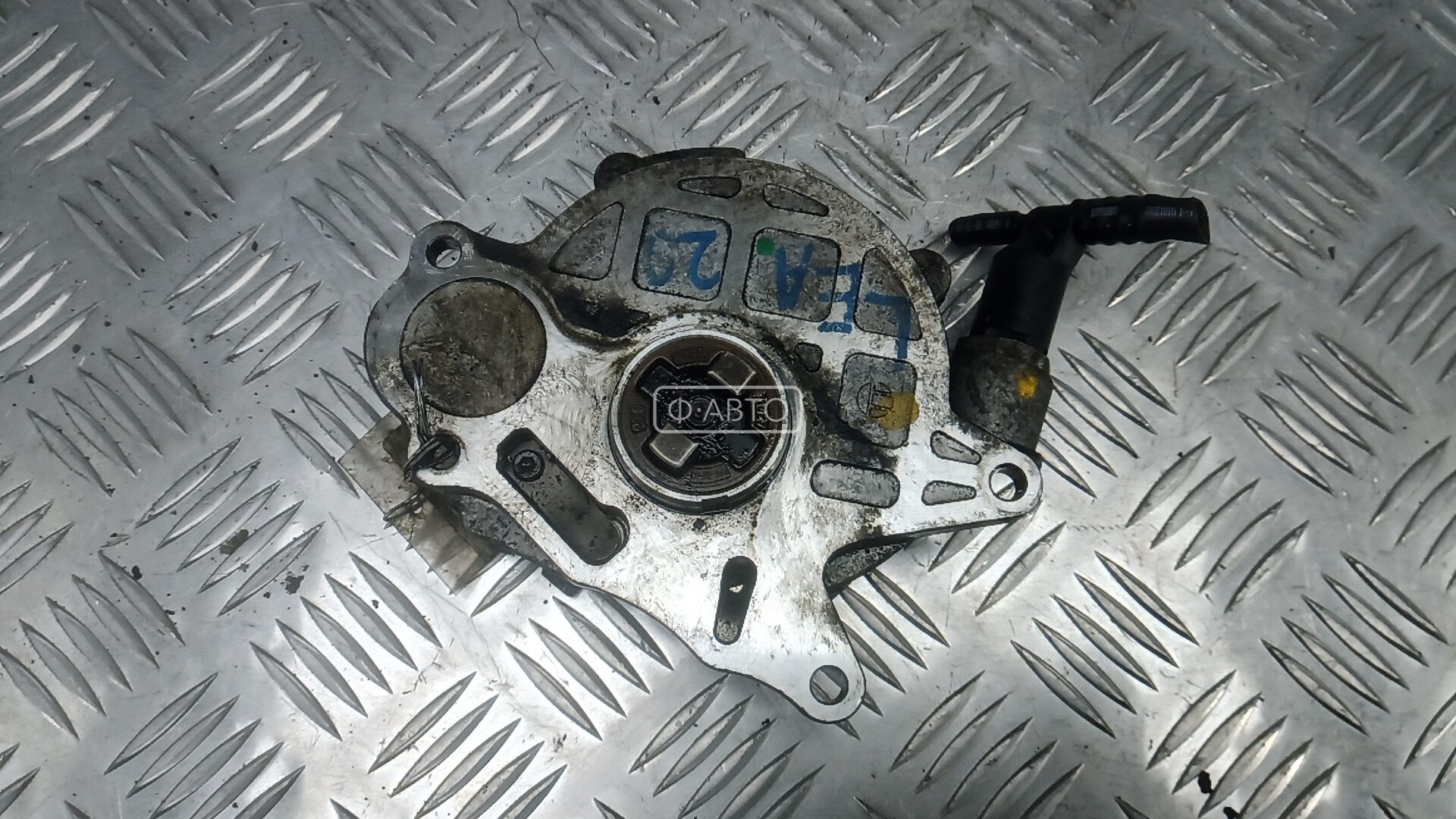 Насос вакуумный