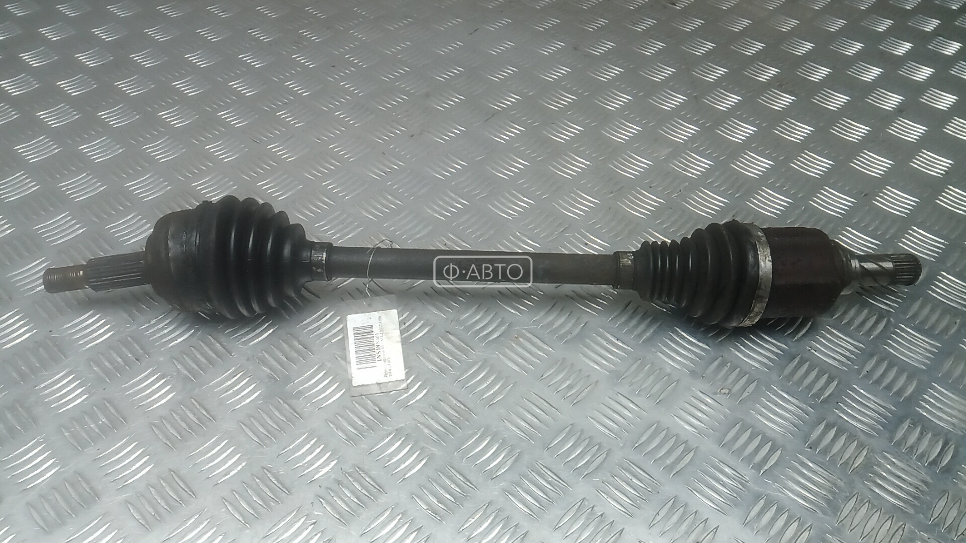 Привод передний правый