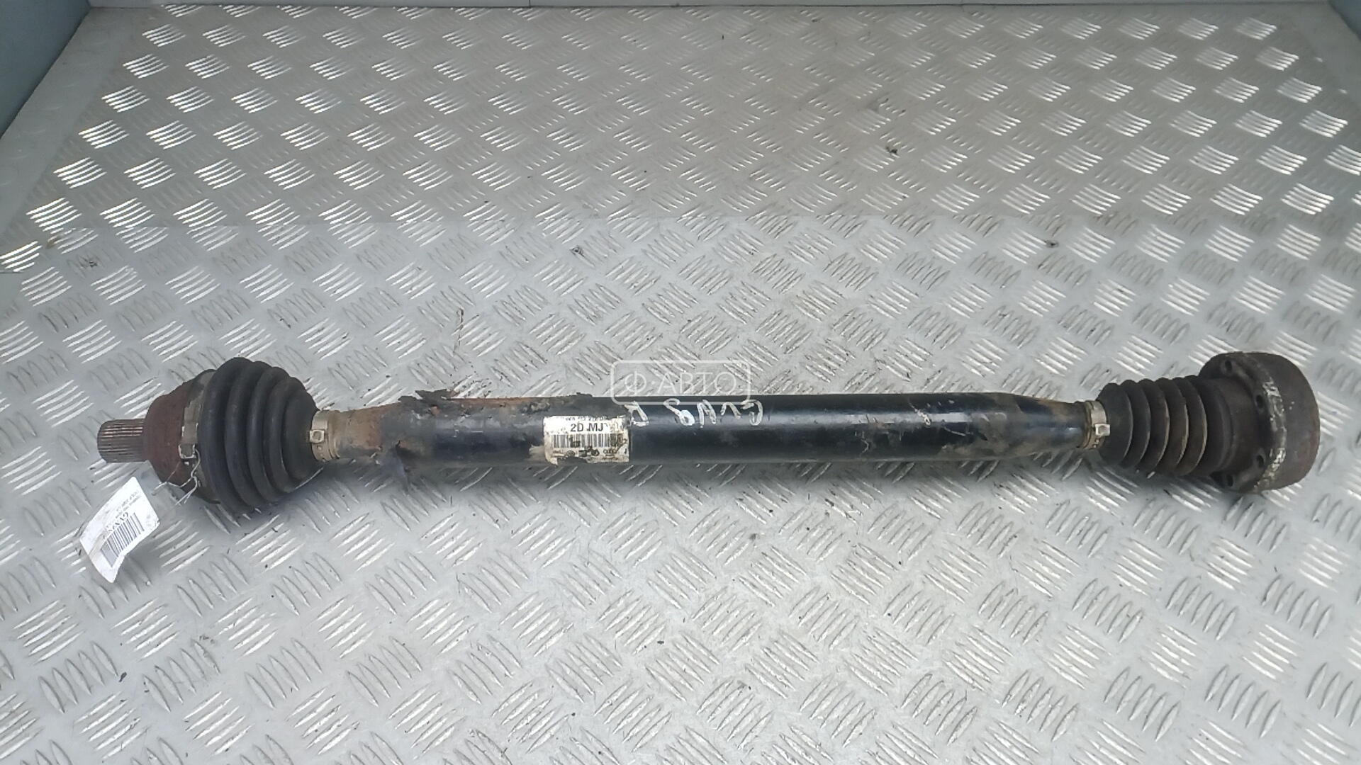 Привод передний правый