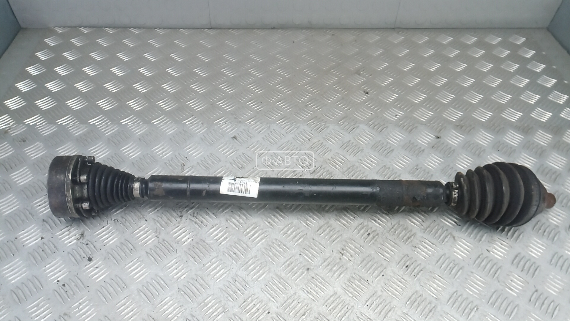 Привод передний правый