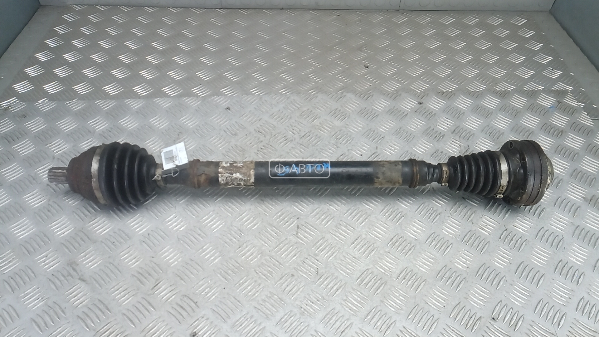 Привод передний правый