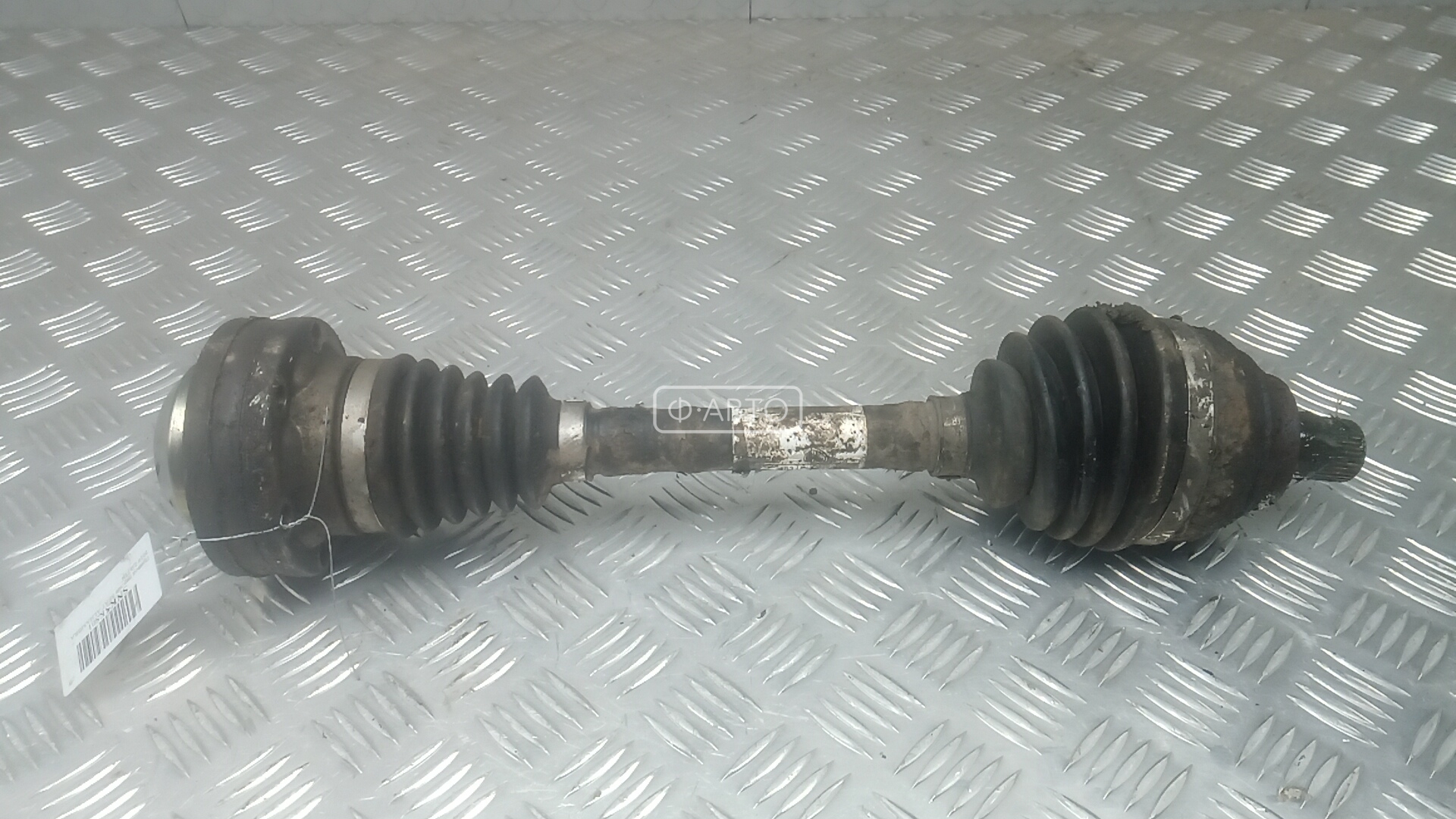 Привод передний левый