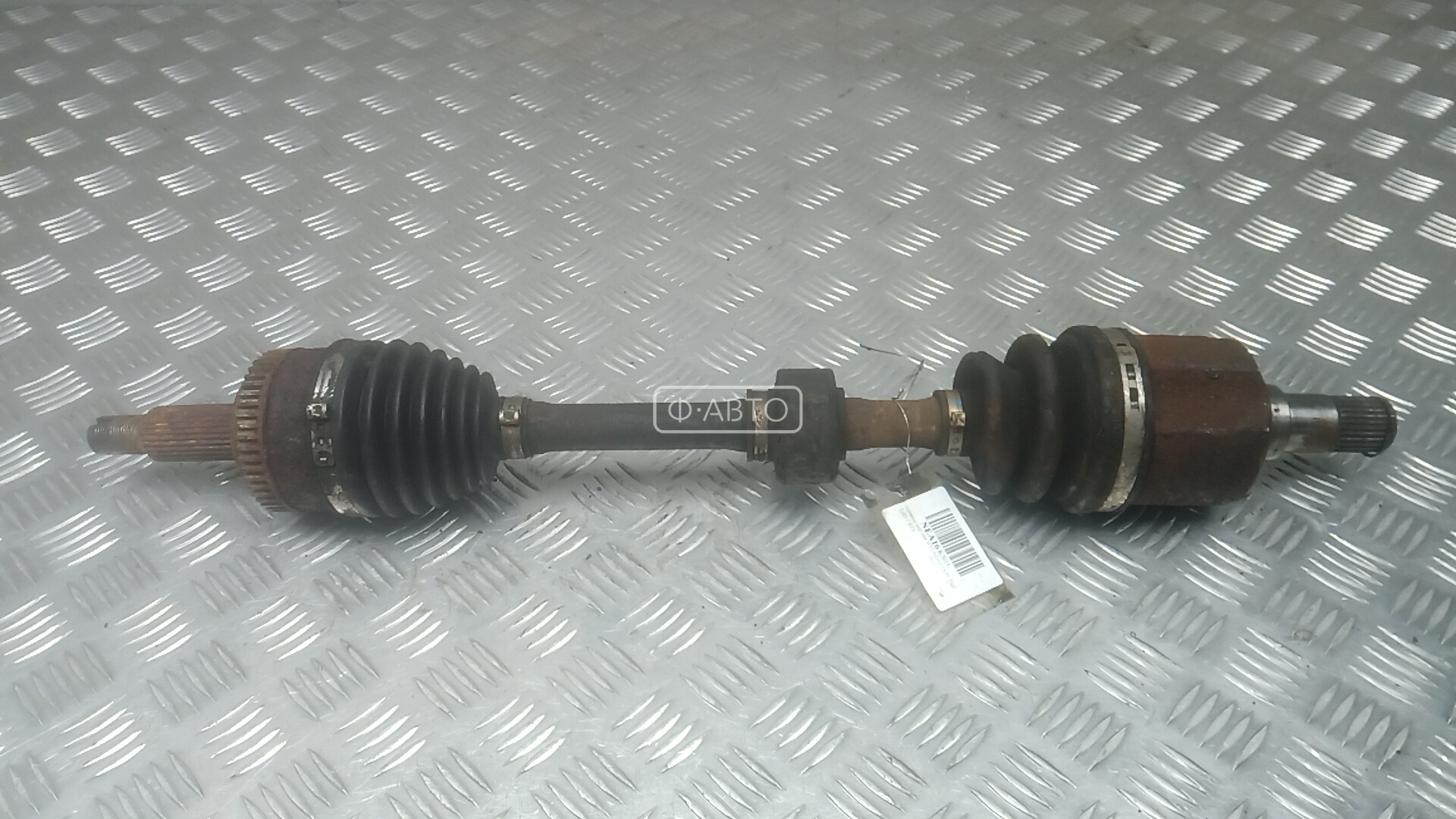 Привод передний левый