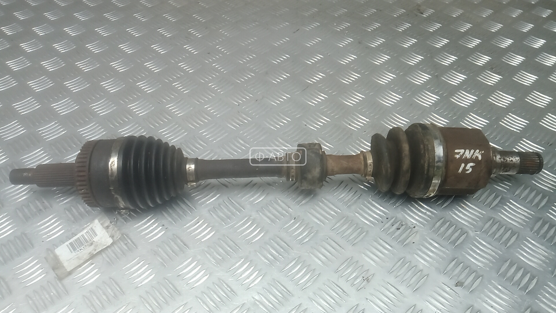 Привод передний левый