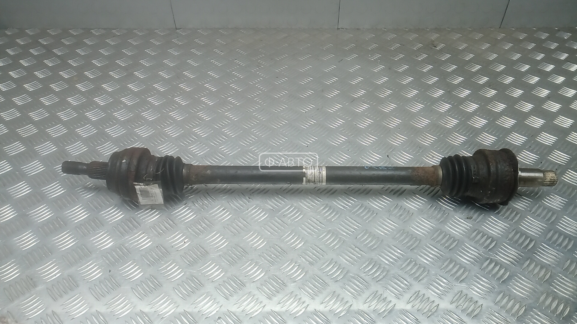 Привод задний левый