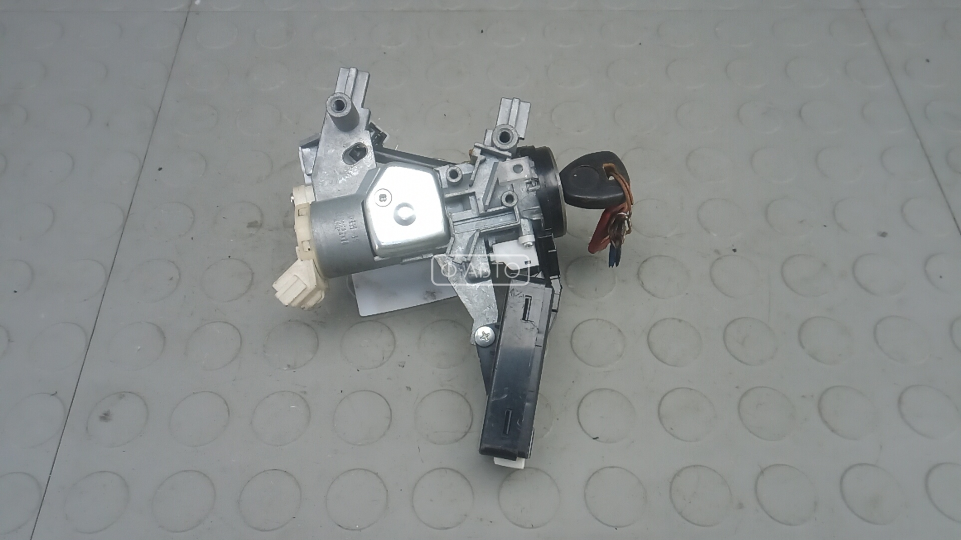 Замок зажигания