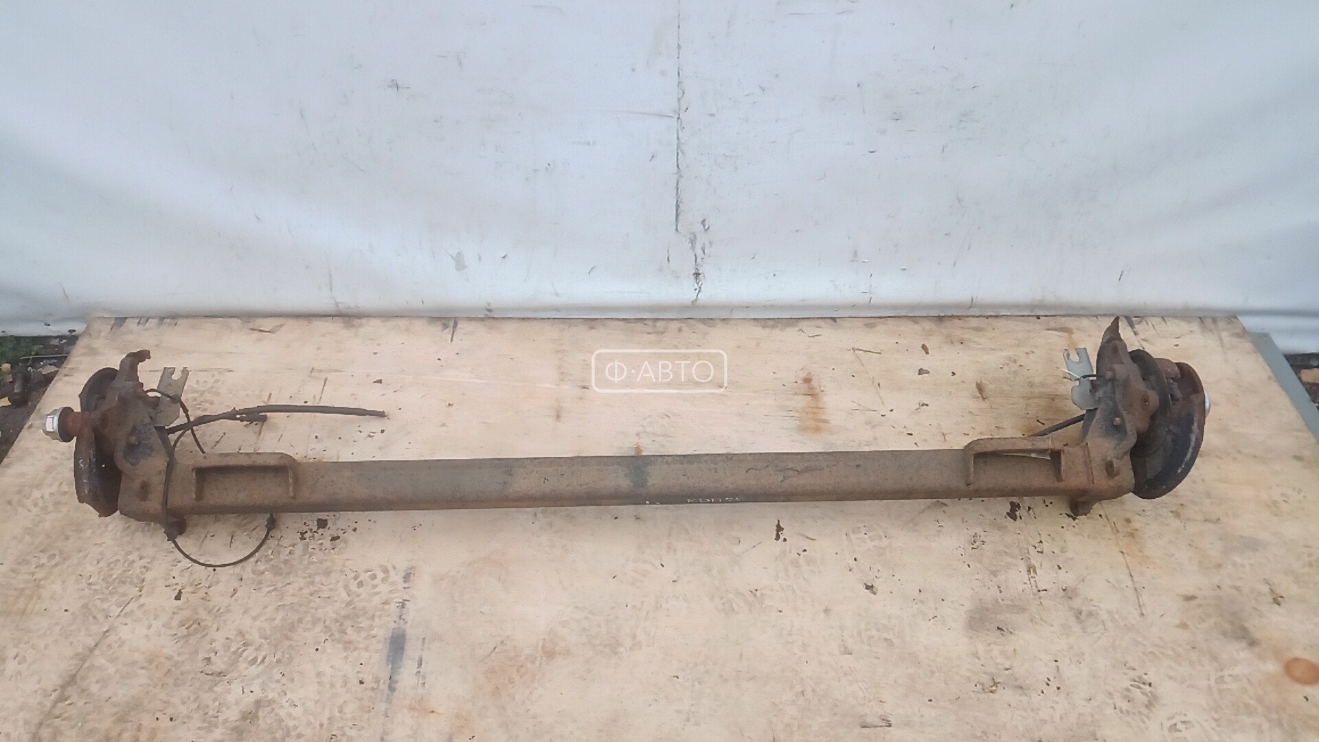 Балка задняя