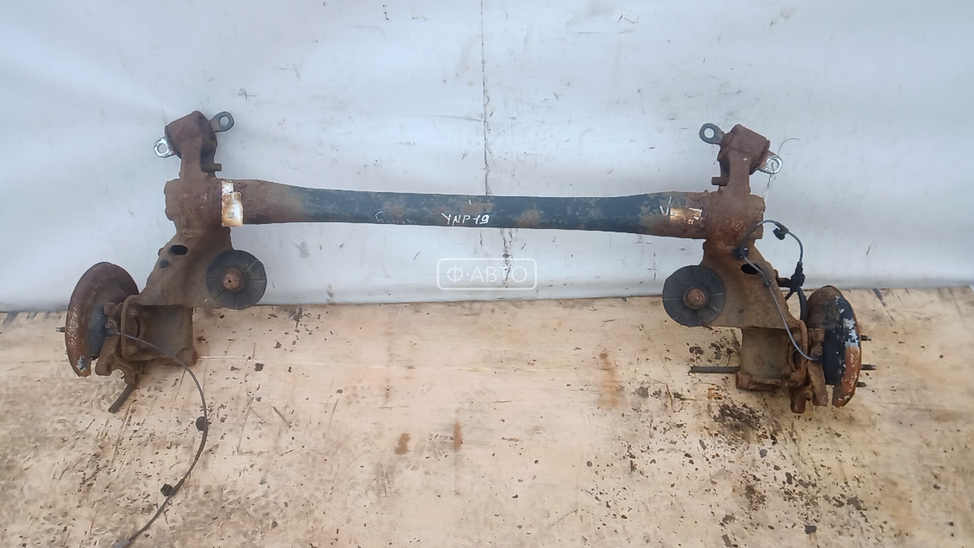 Балка задняя