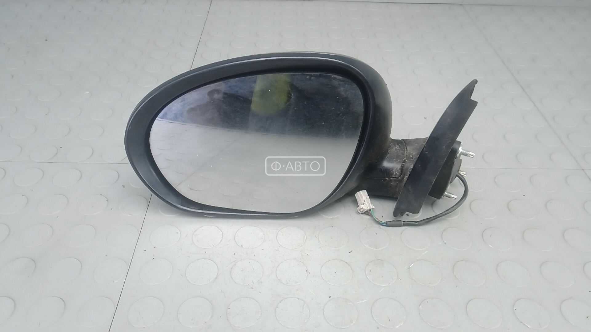Зеркало наружное левое