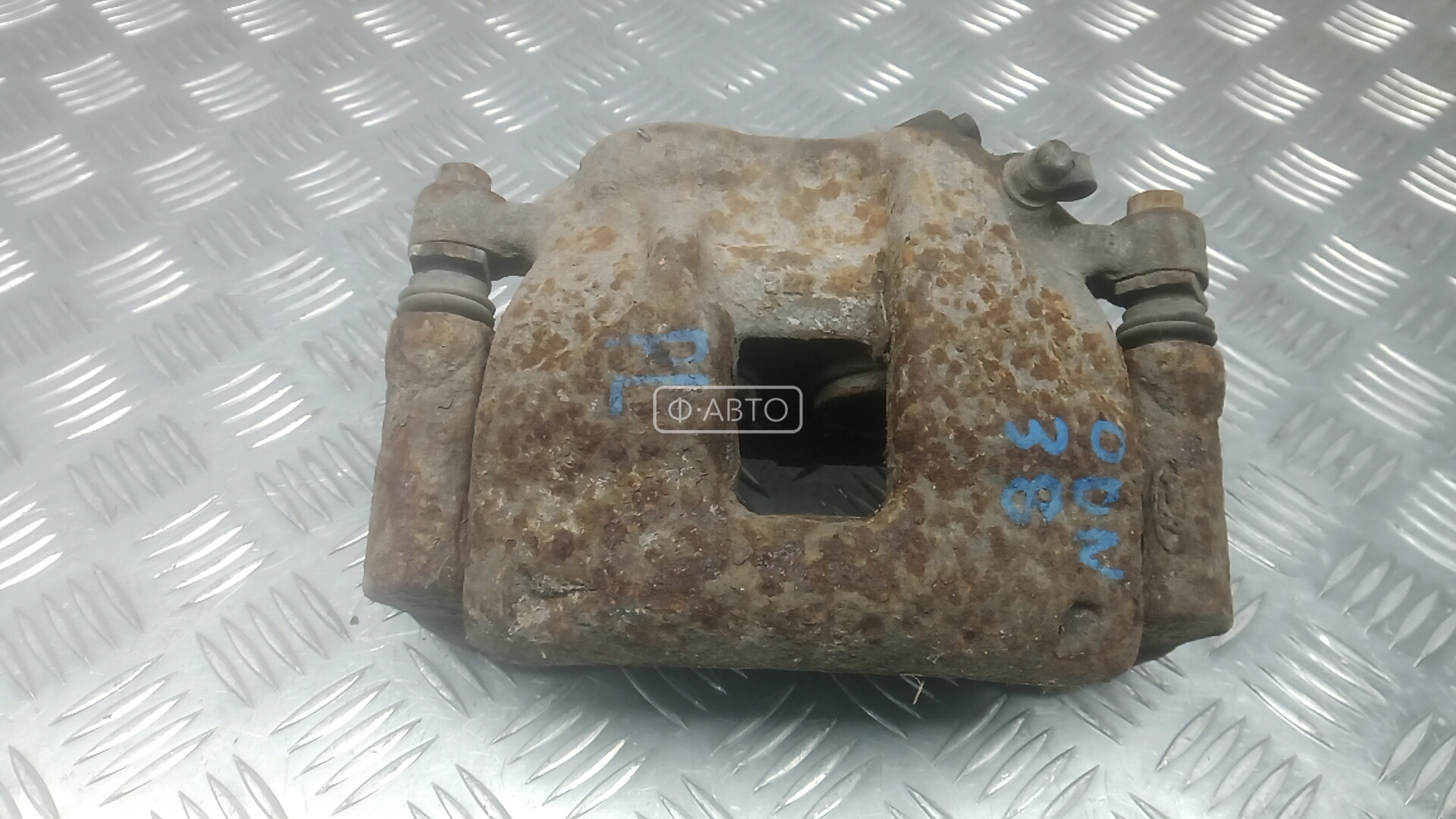 Суппорт тормозной передний левый