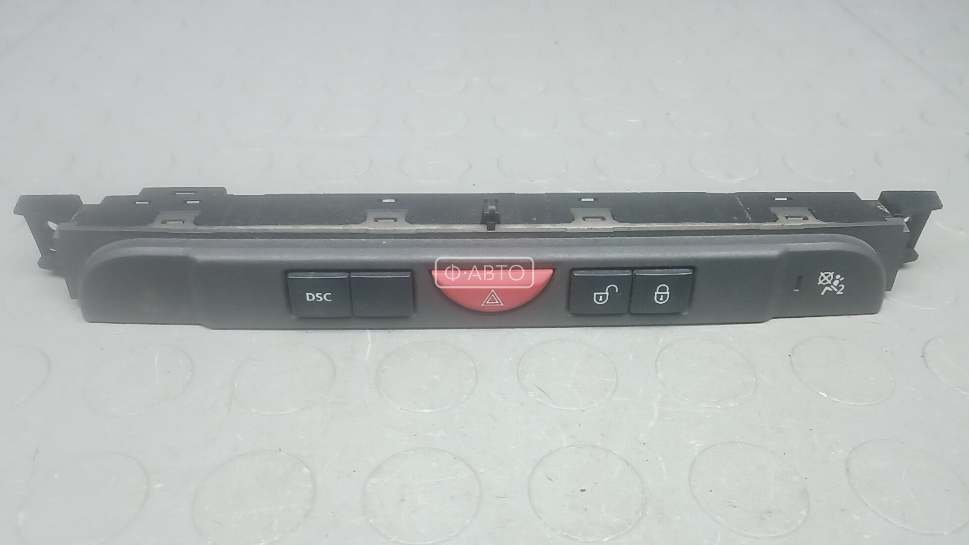 Кнопка аварийки