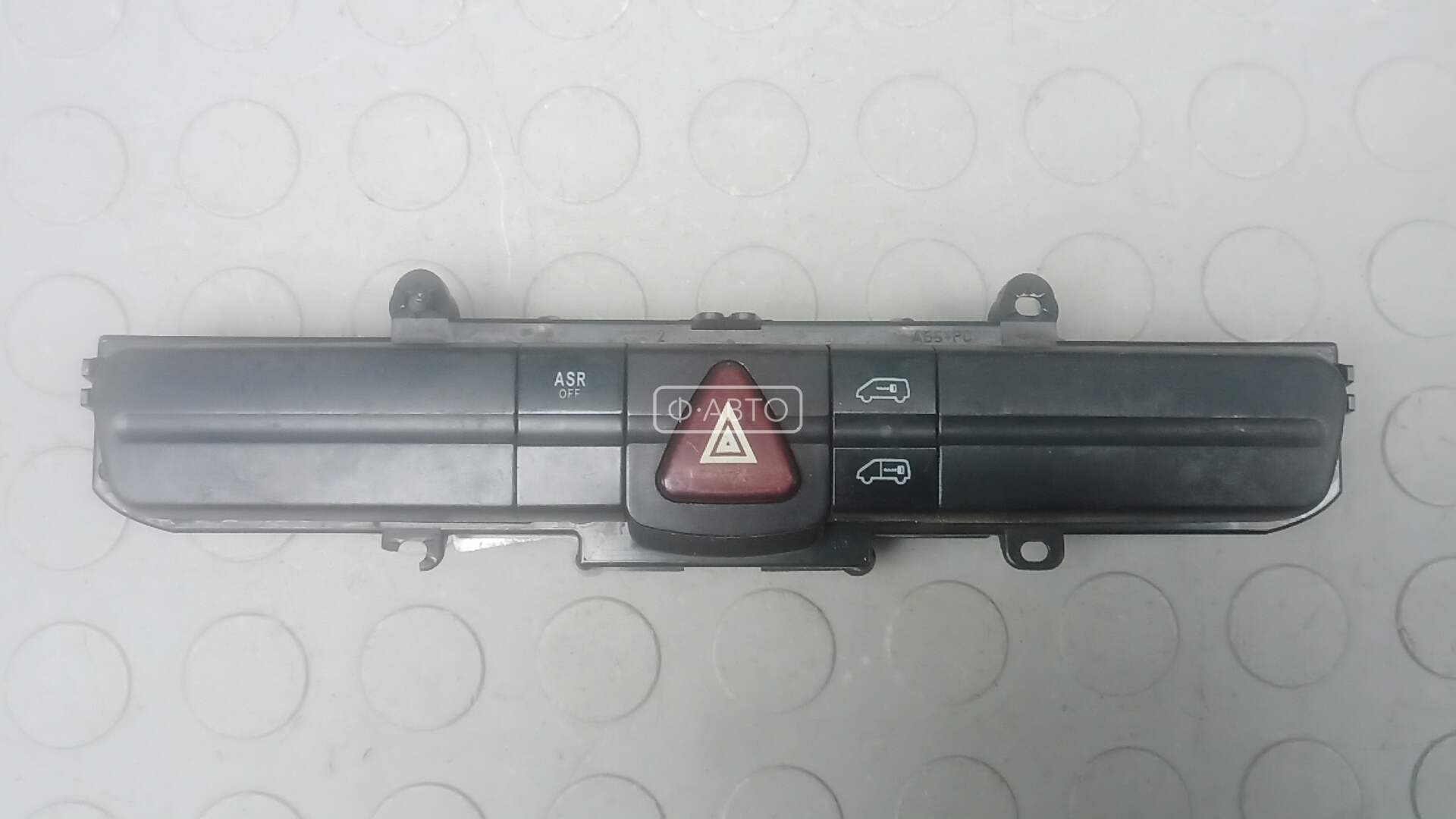 Кнопка аварийки