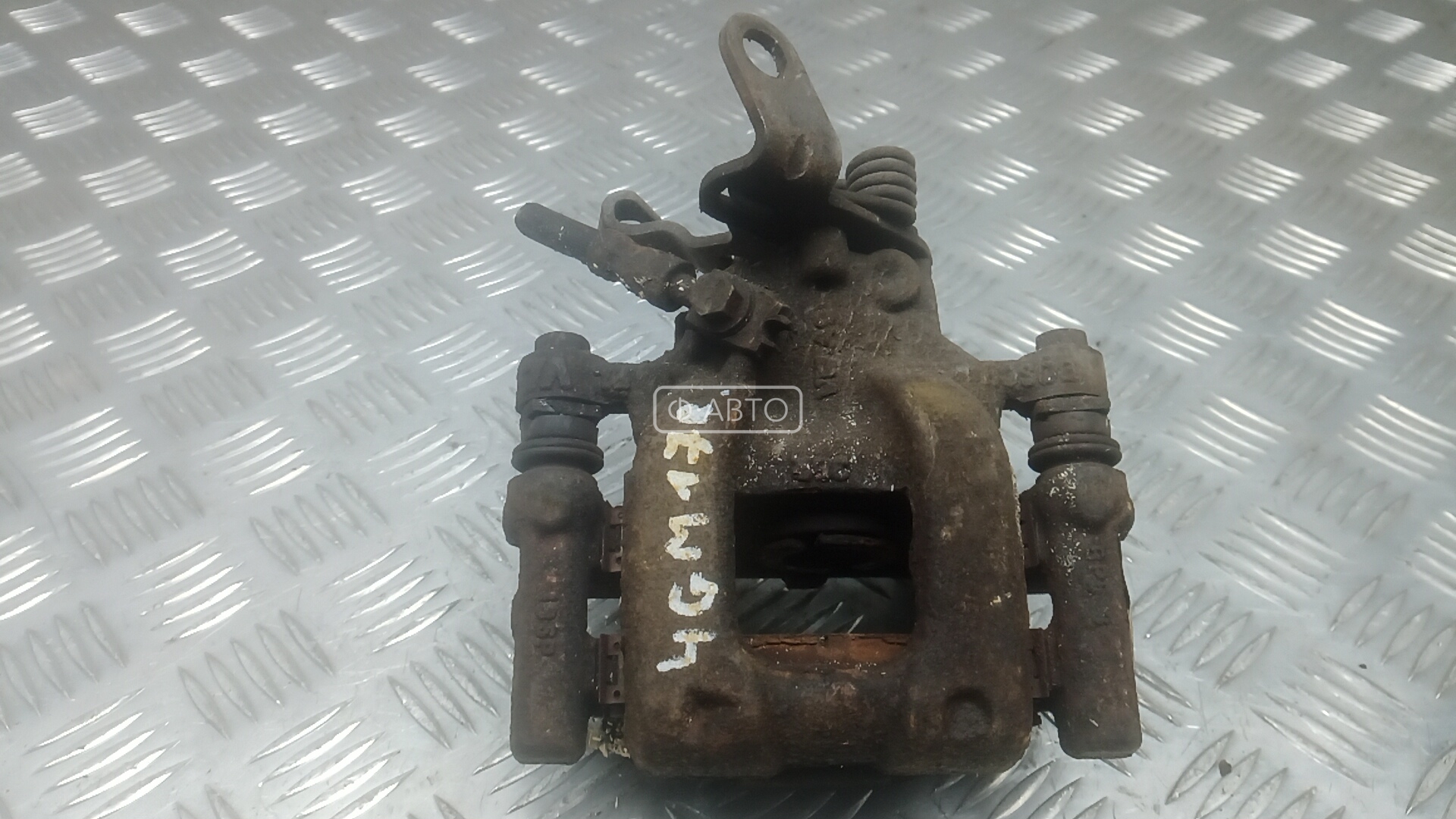 Суппорт тормозной задний правый