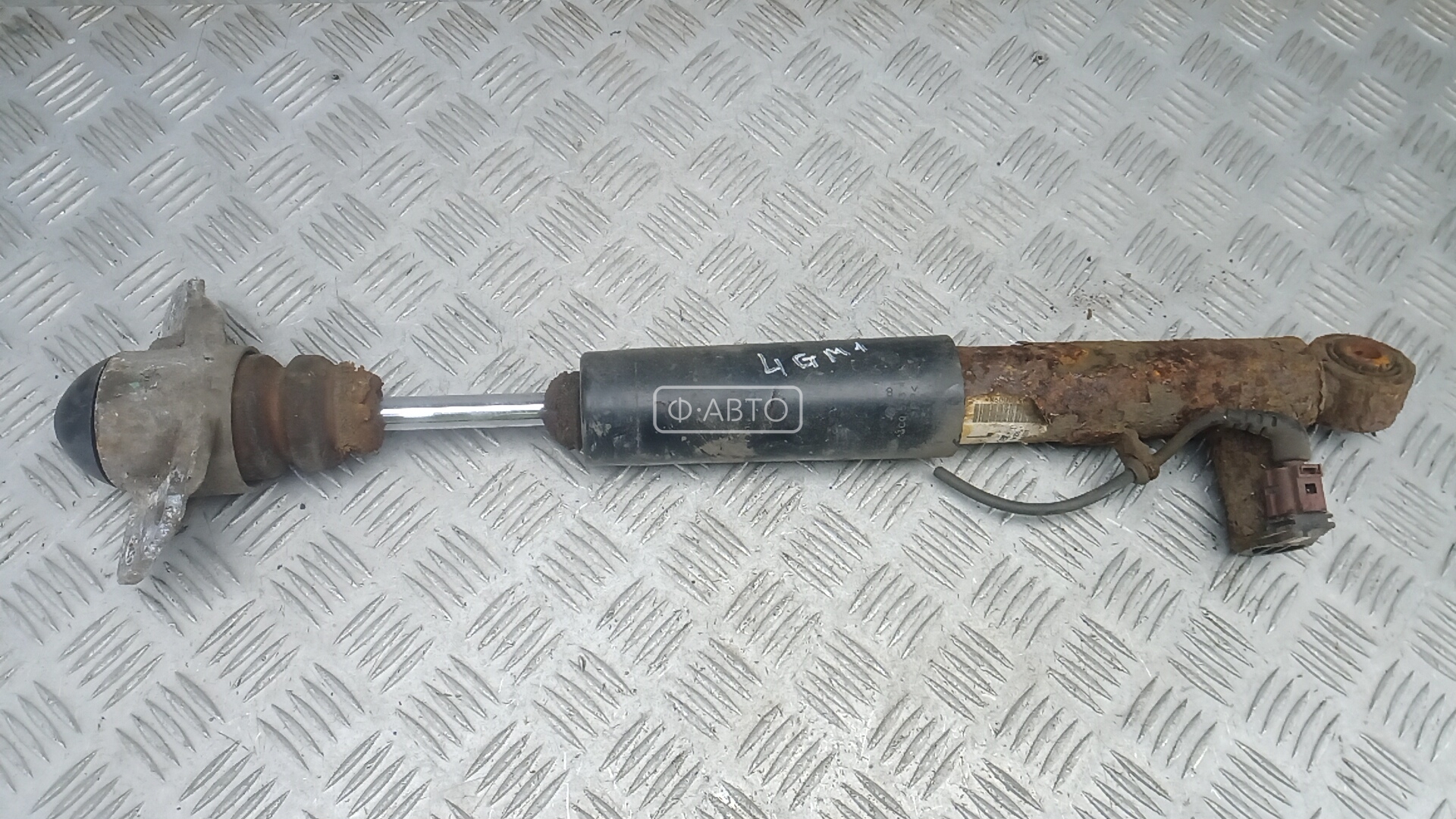 Амортизатор задний