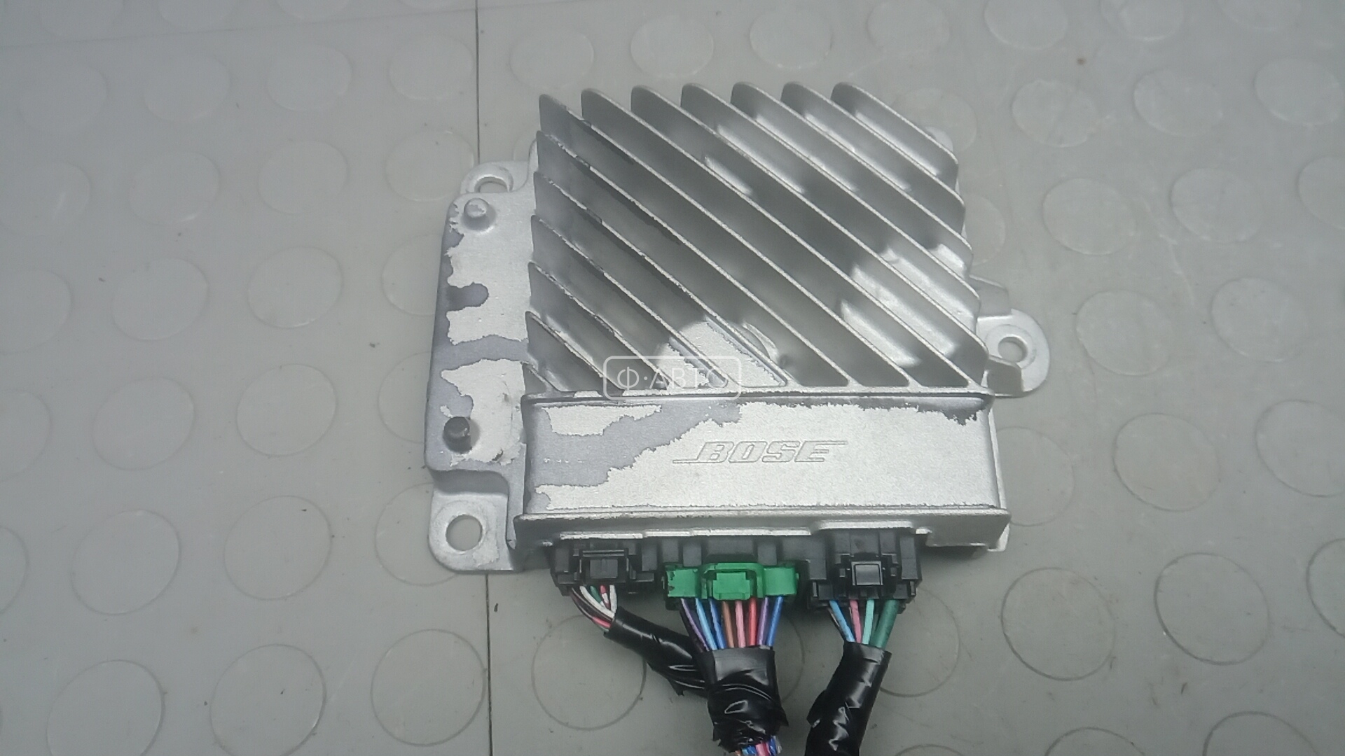 Усилитель музыки