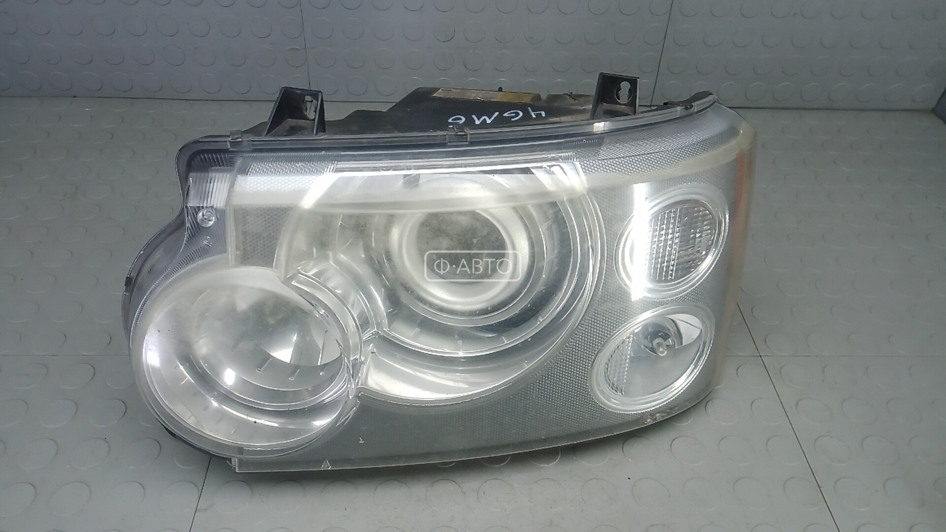 Фара левая