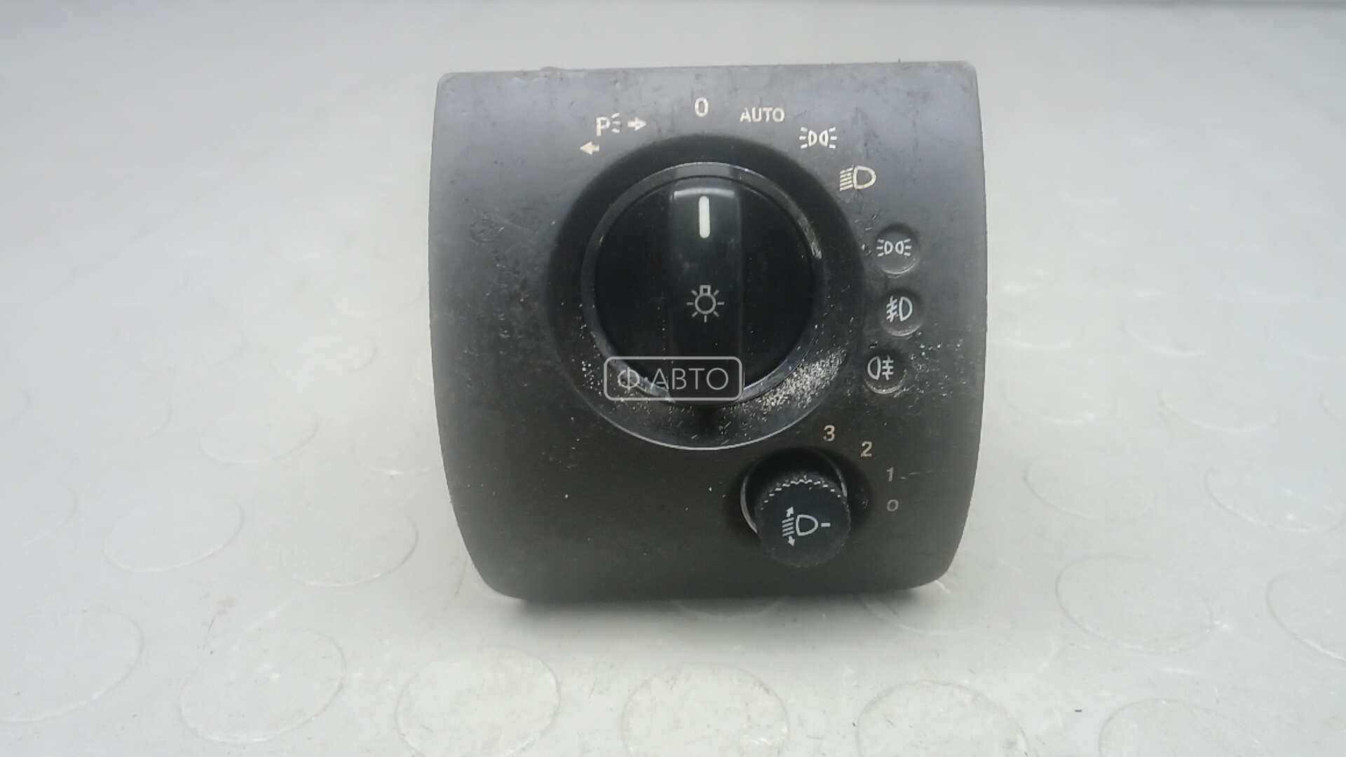 Переключатель света