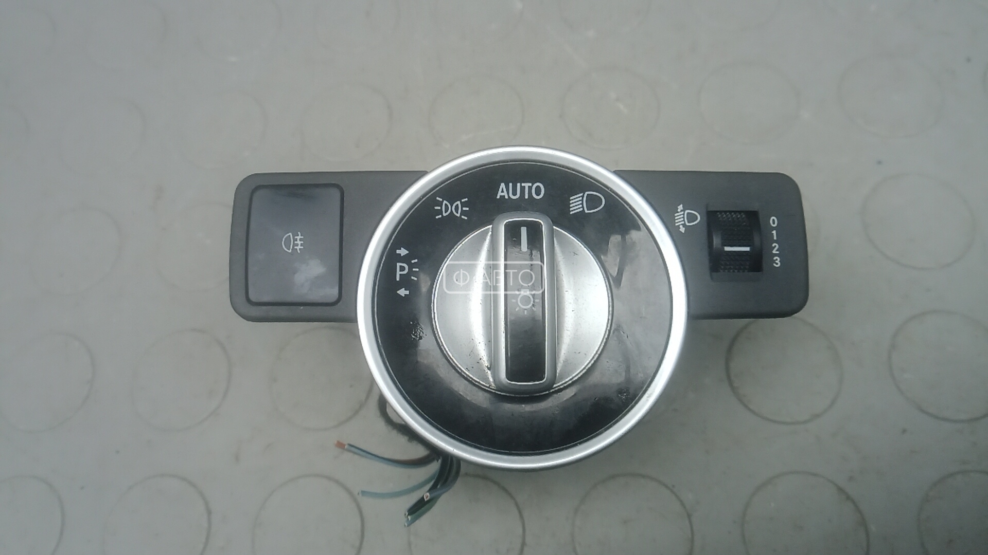 Переключатель света