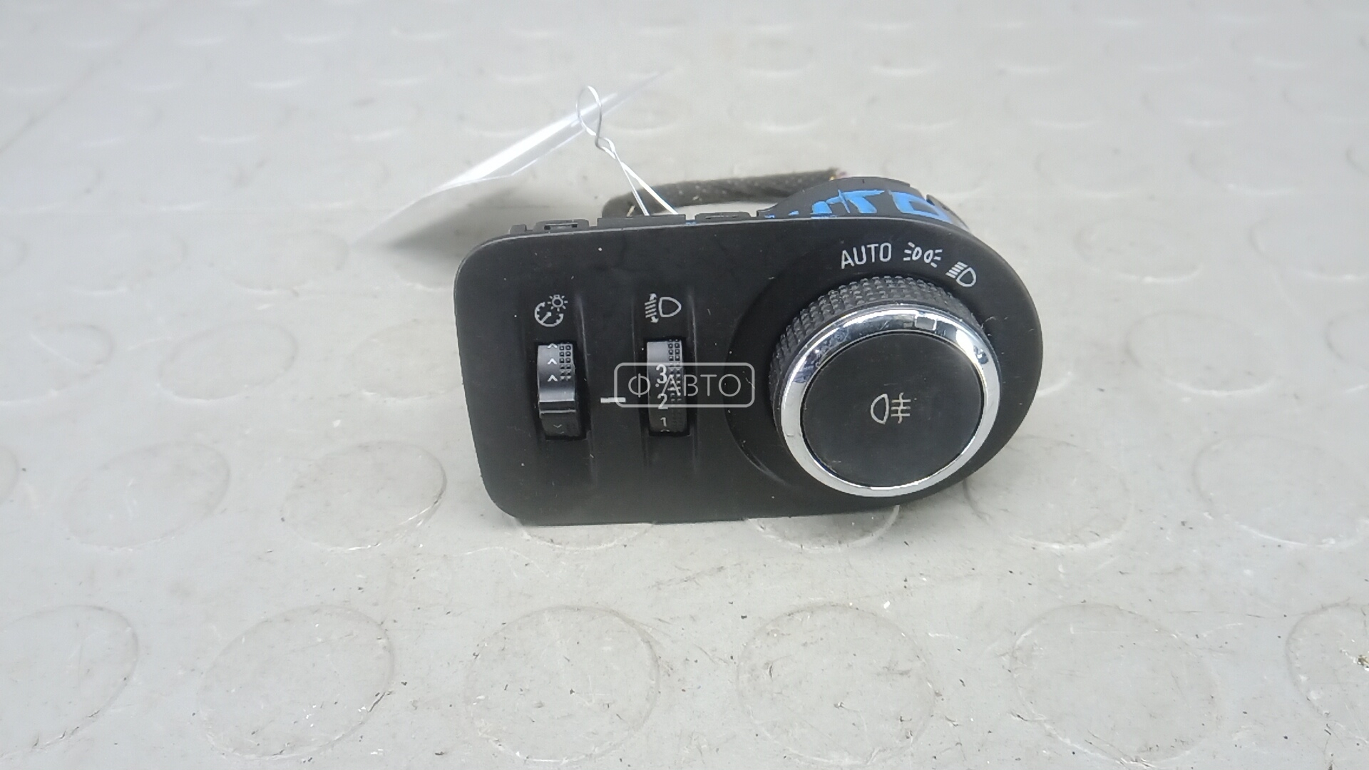 Переключатель света