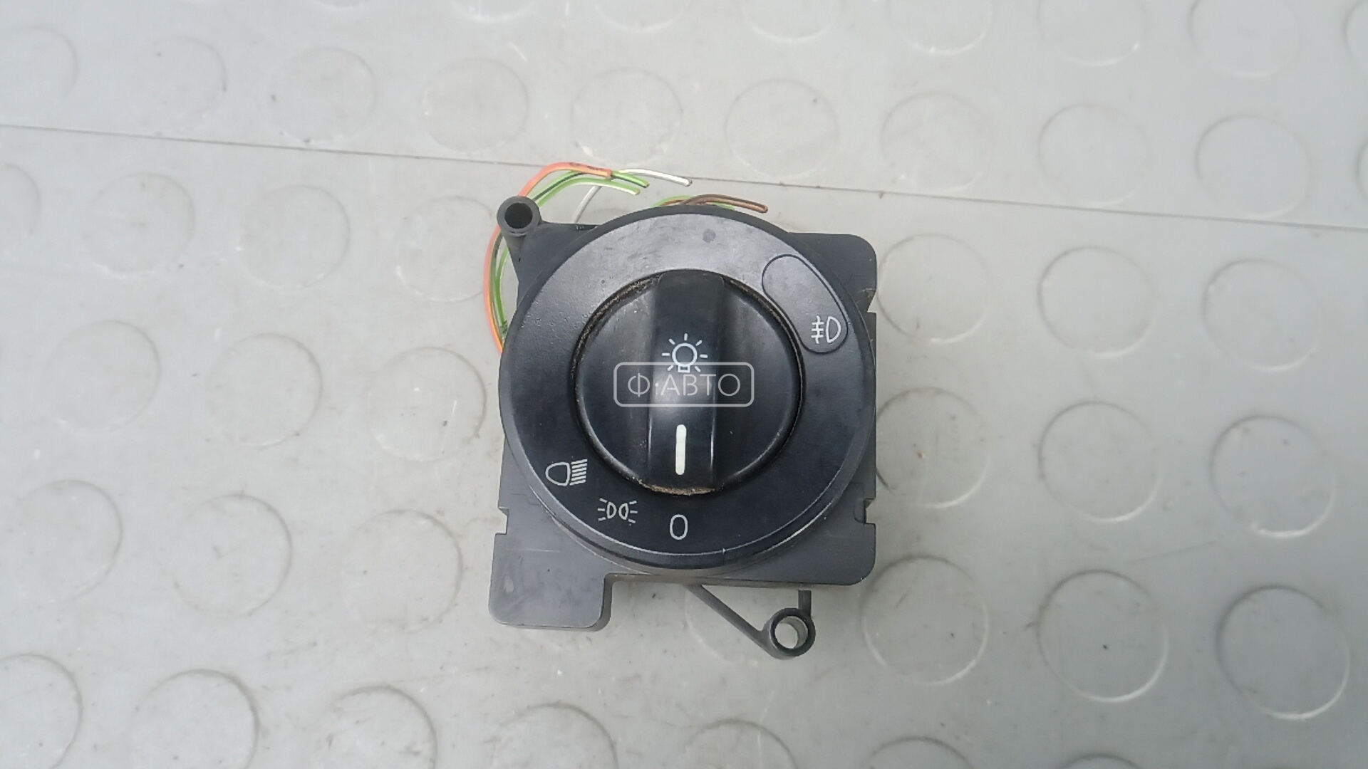 Переключатель света