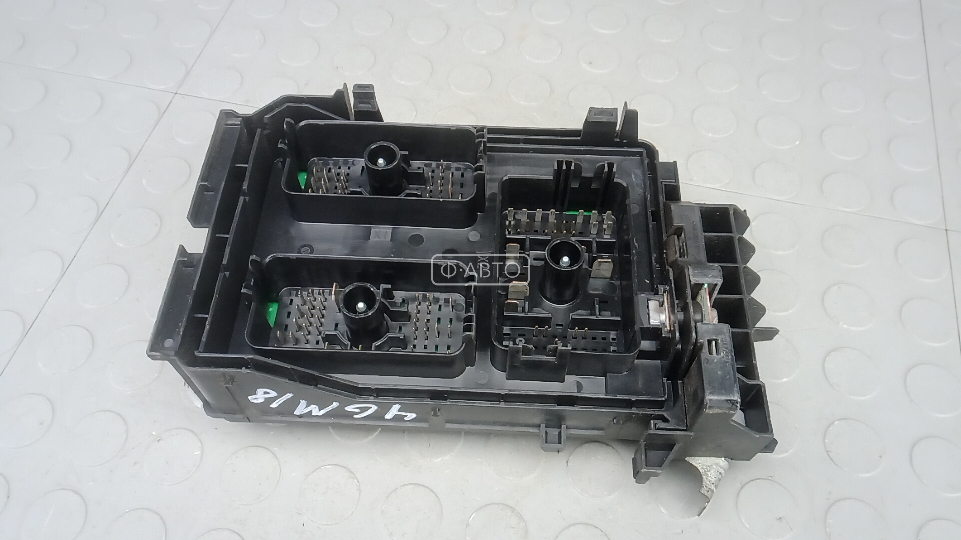 Блок предохранителей