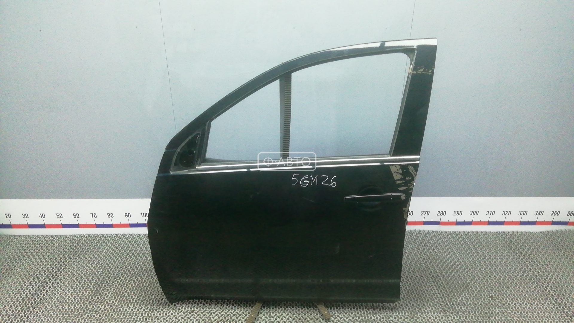 Дверь передняя левая