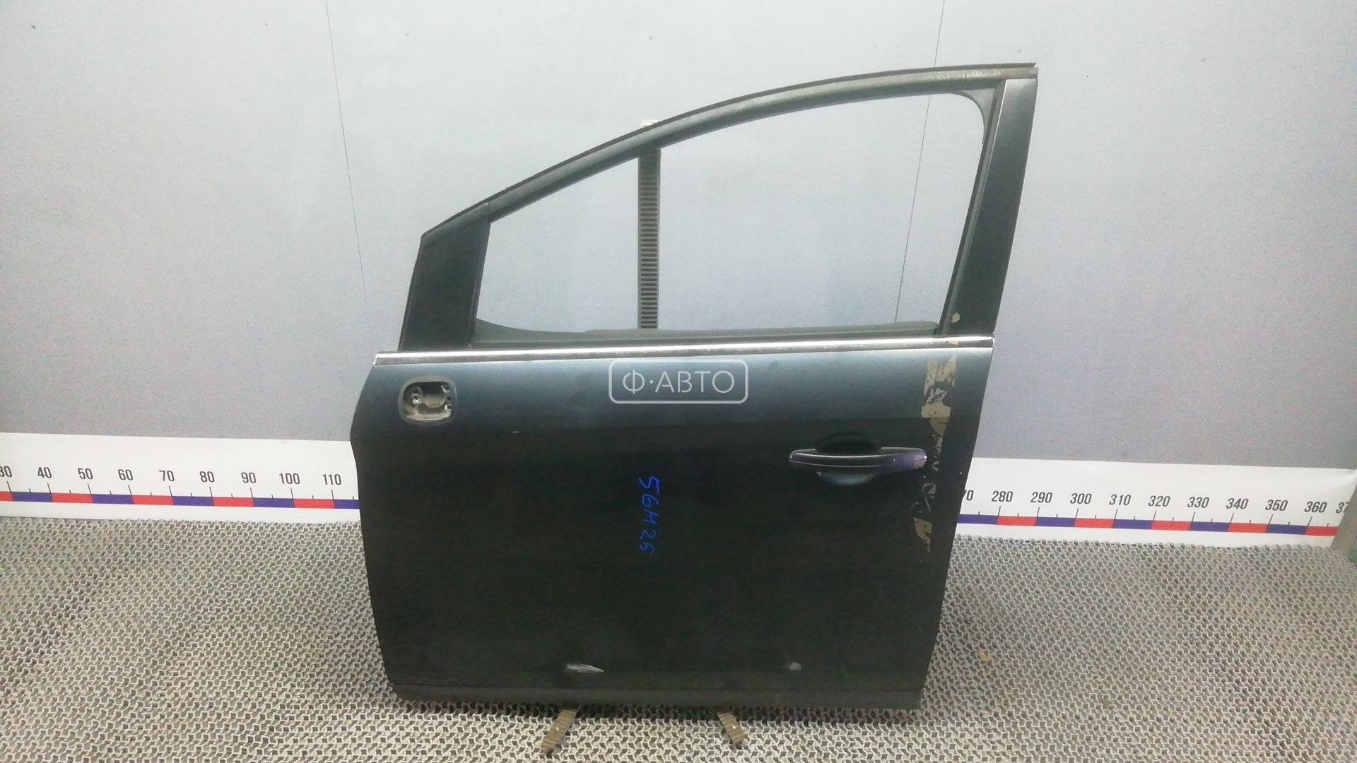 Дверь передняя левая