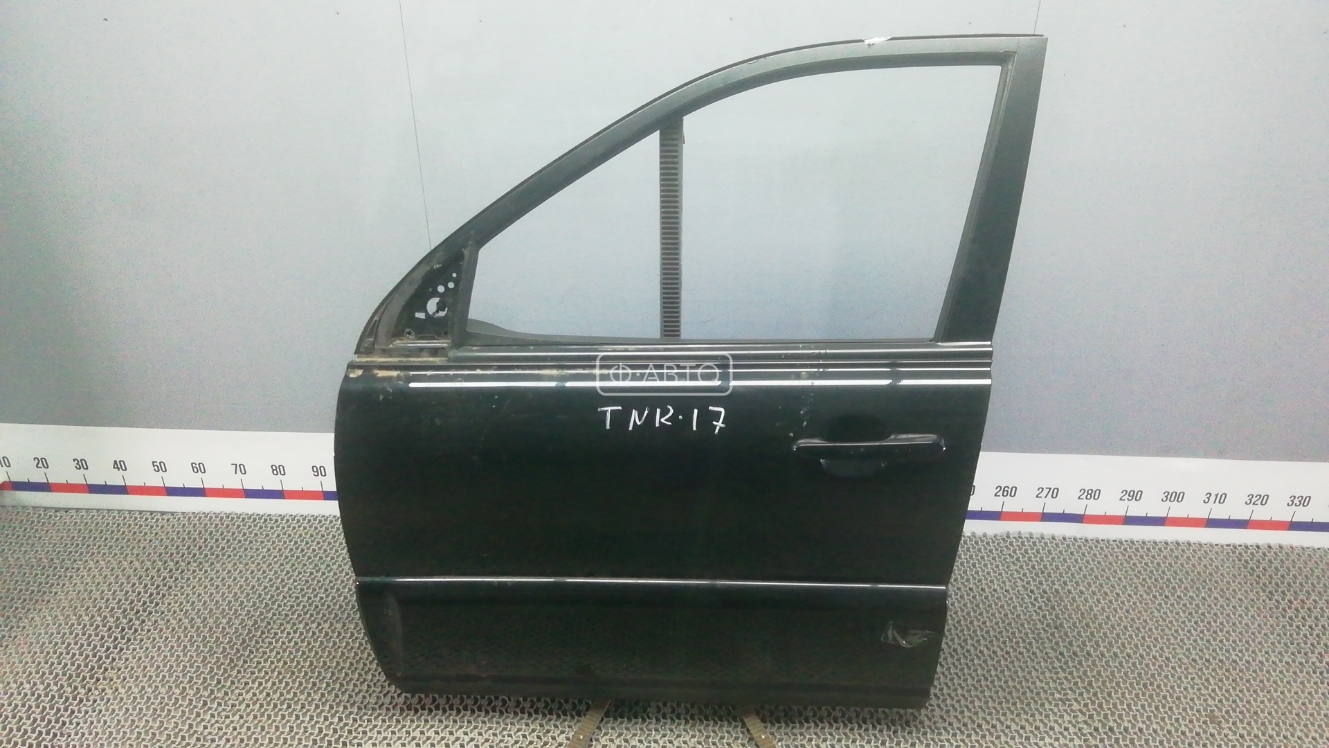 Дверь передняя левая