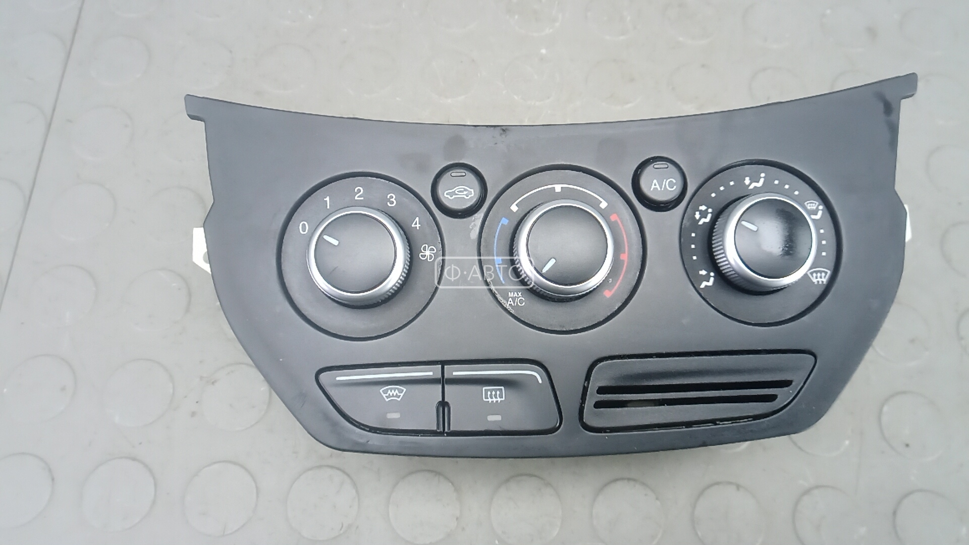 Блок управления печки и климат-контроля