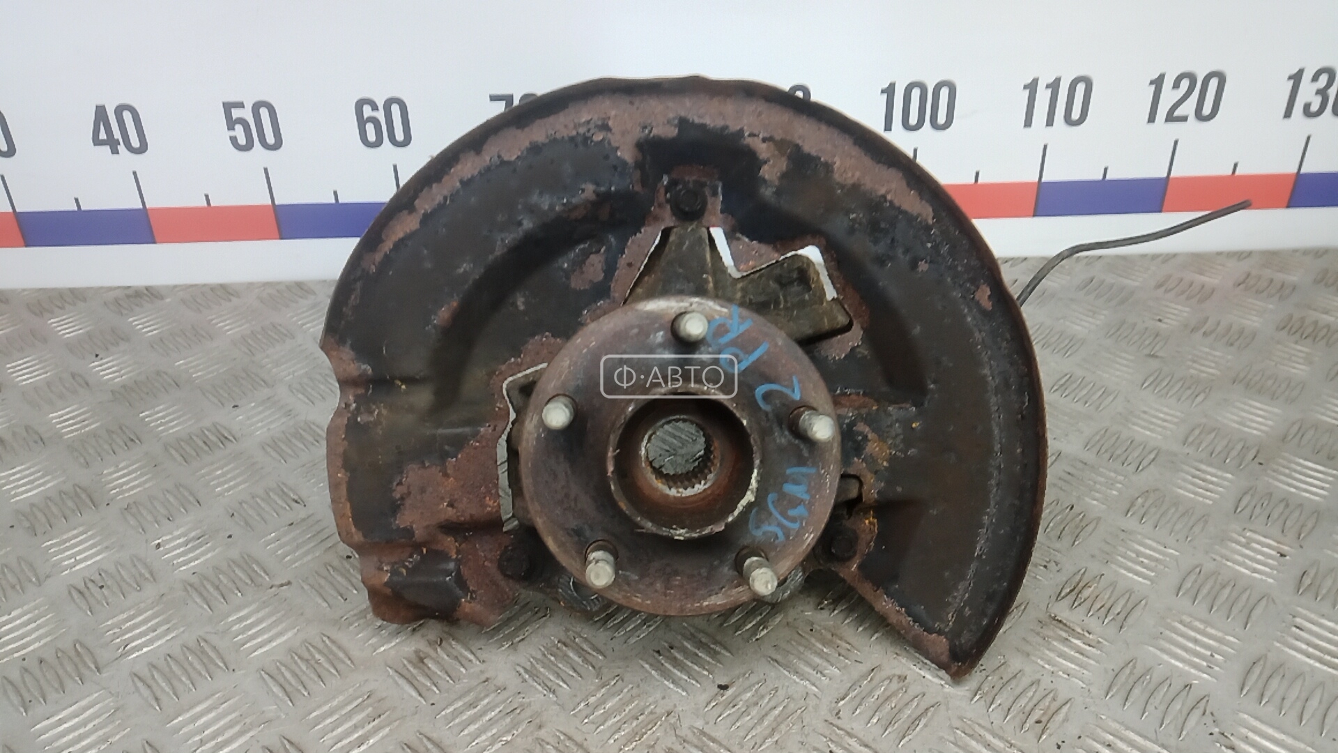 Ступица передняя правая